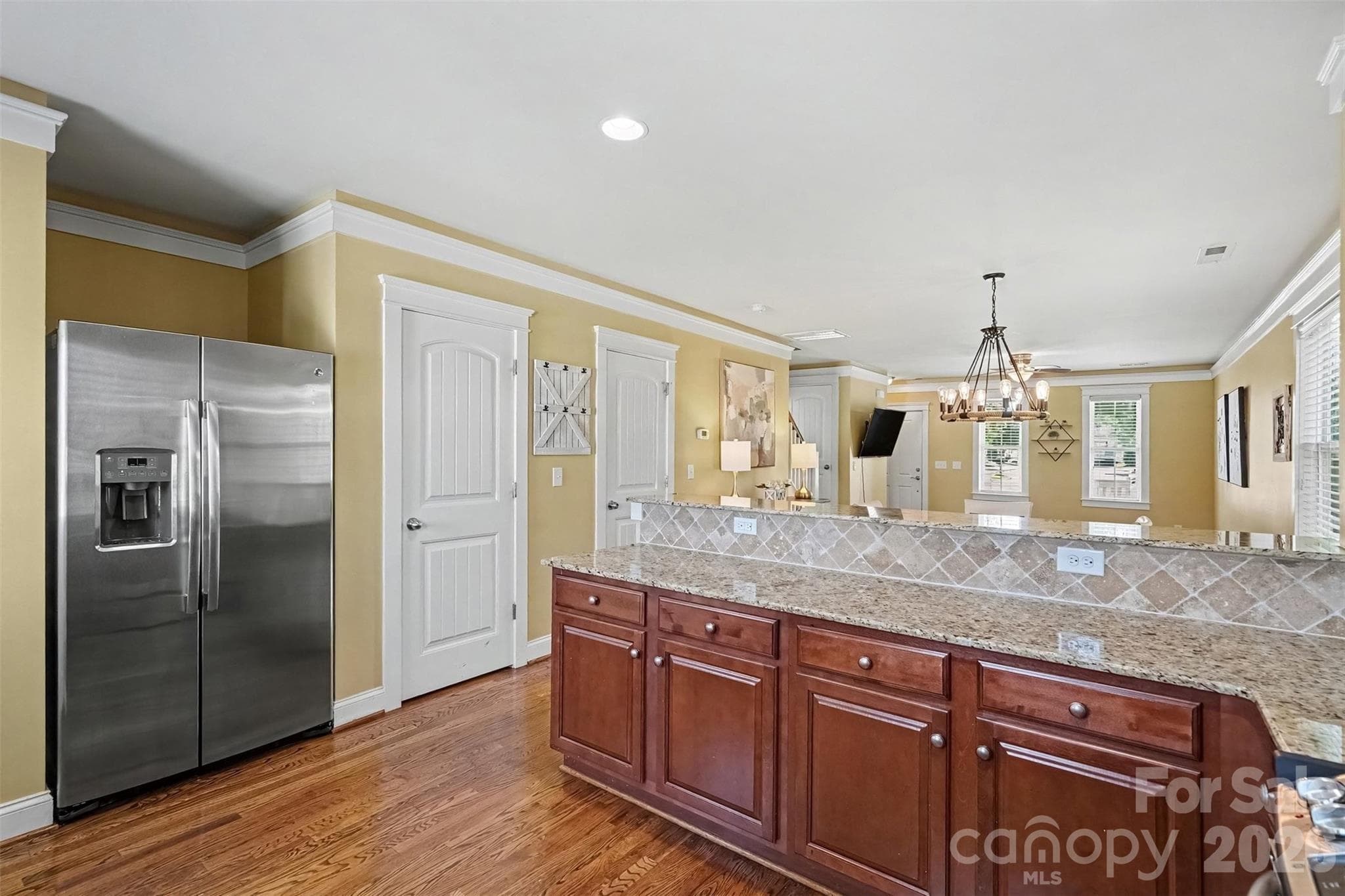 Granite coutertops - 13913 Helen Benson Boulevard, Davidson