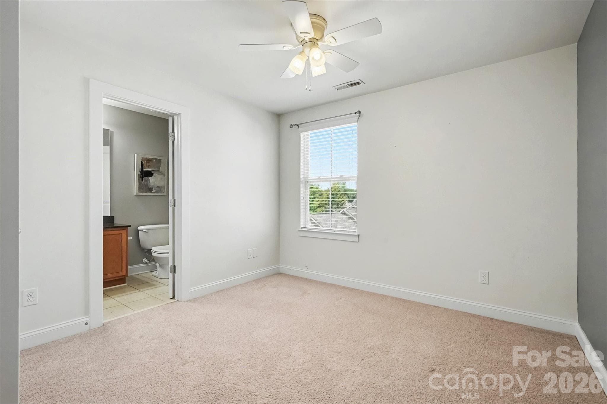 Back secondary bedroom - 13913 Helen Benson Boulevard, Davidson