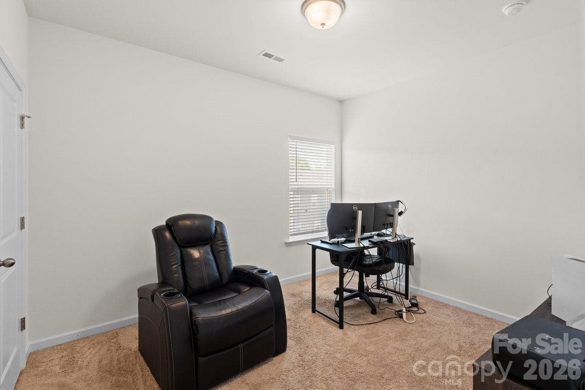 Single Family Residence at 9011 Evercrisp Lane, Charlotte, photo 27 of 31