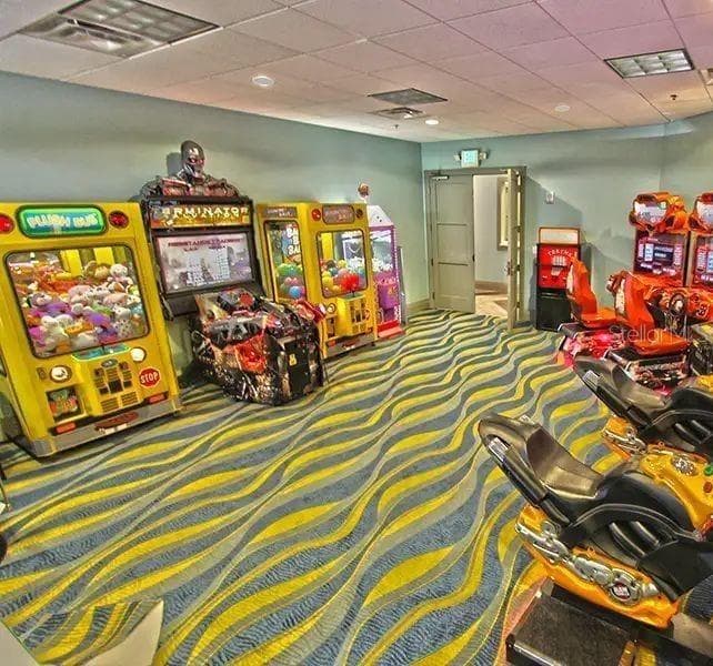 Oasis Arcade - 571 STICKS ST, DAVENPORT