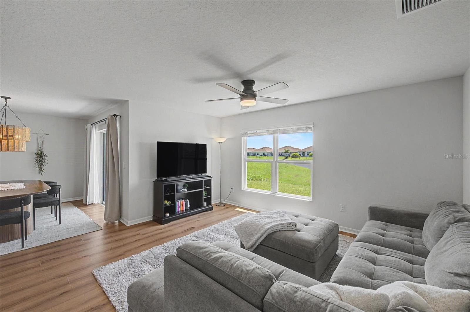 Single Family Residence at 3733 112TH ST E, PALMETTO, photo 4 of 48
