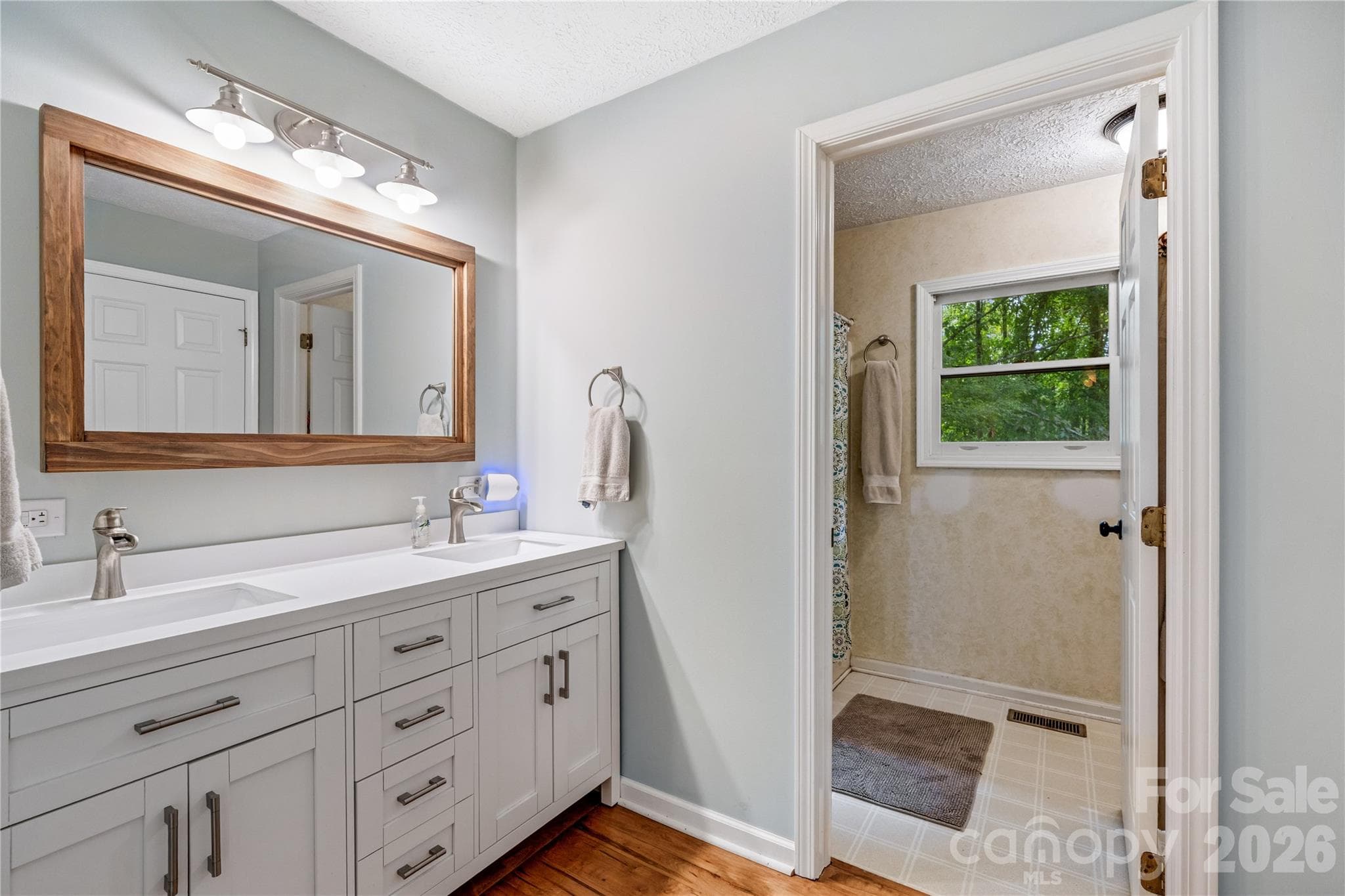 Single Family Residence at 160 Palomino Trail, Mount Holly, photo 19 of 48