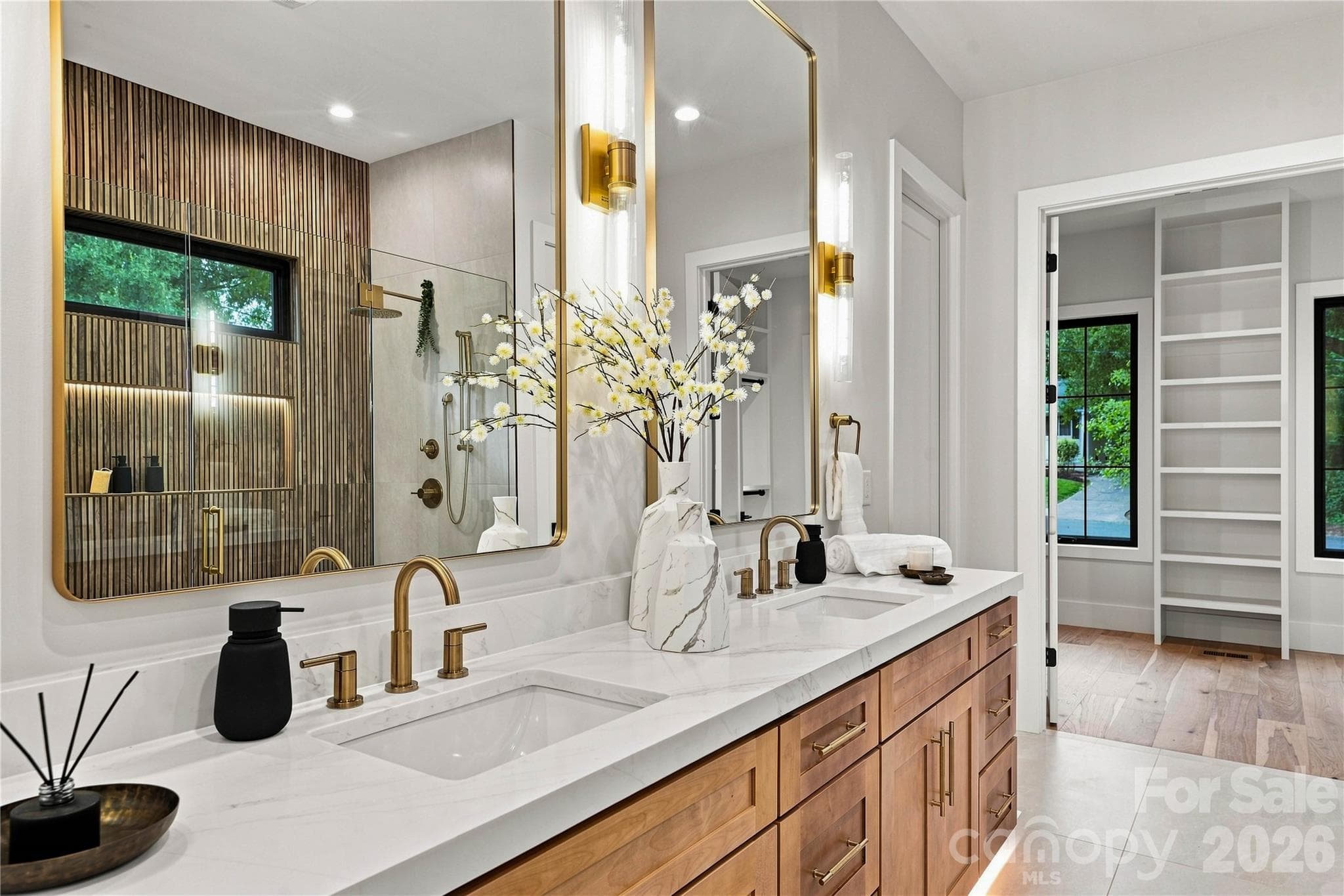 Single Family Residence at 4647 General Pershing Drive, Charlotte, photo 27 of 48