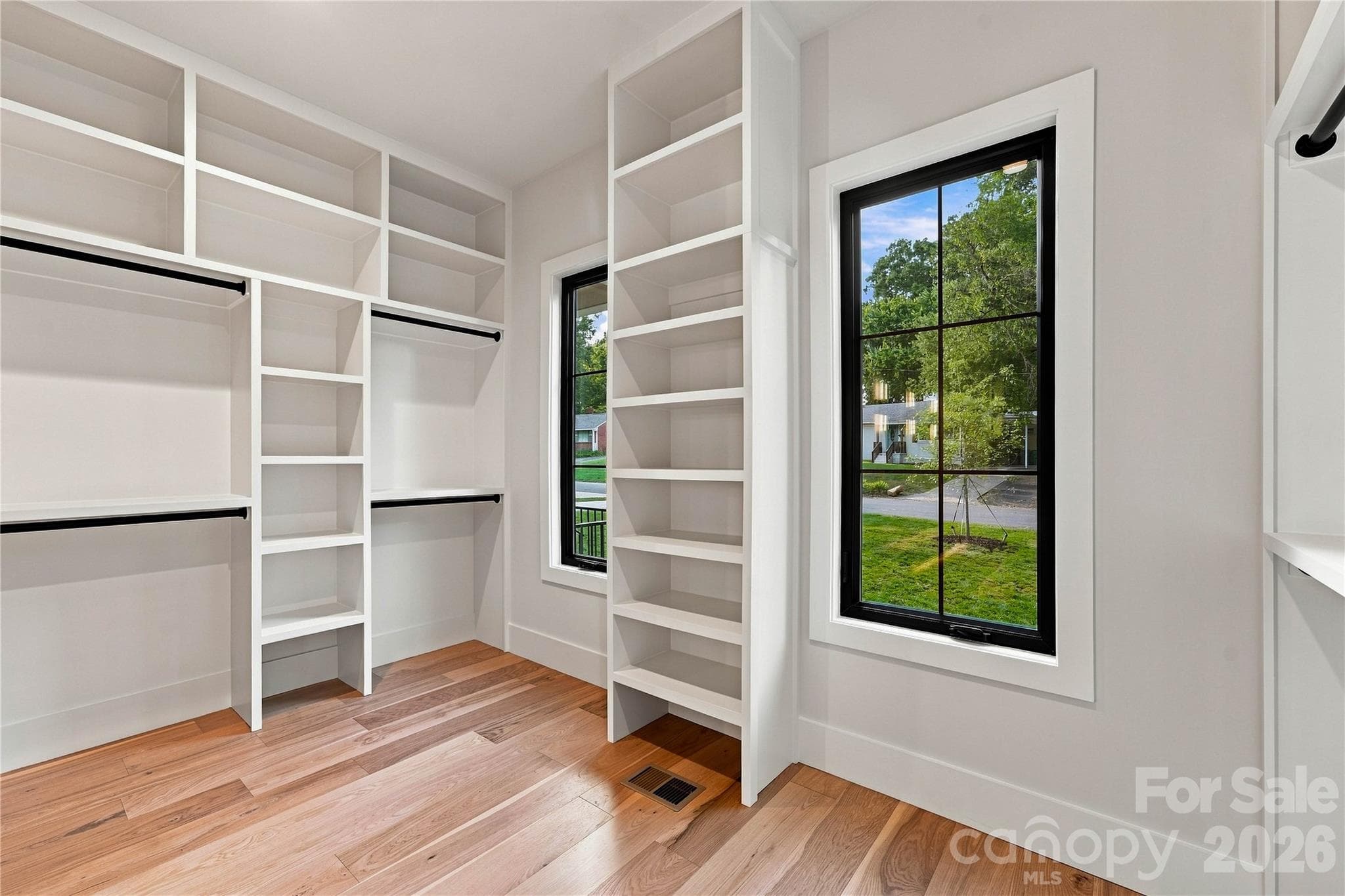 Single Family Residence at 4647 General Pershing Drive, Charlotte, photo 30 of 48