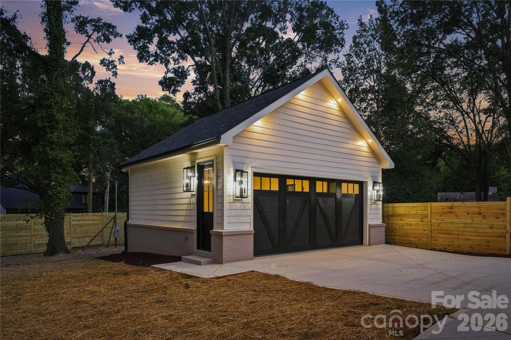 Single Family Residence at 4647 General Pershing Drive, Charlotte, photo 45 of 48