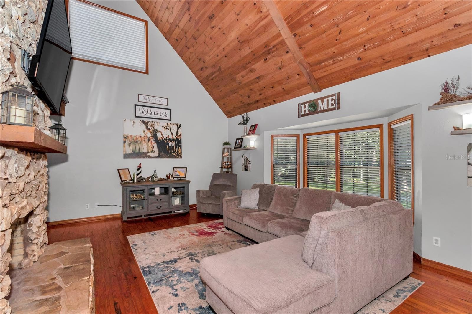 Living Room - 538 SW 45TH ST, OCALA