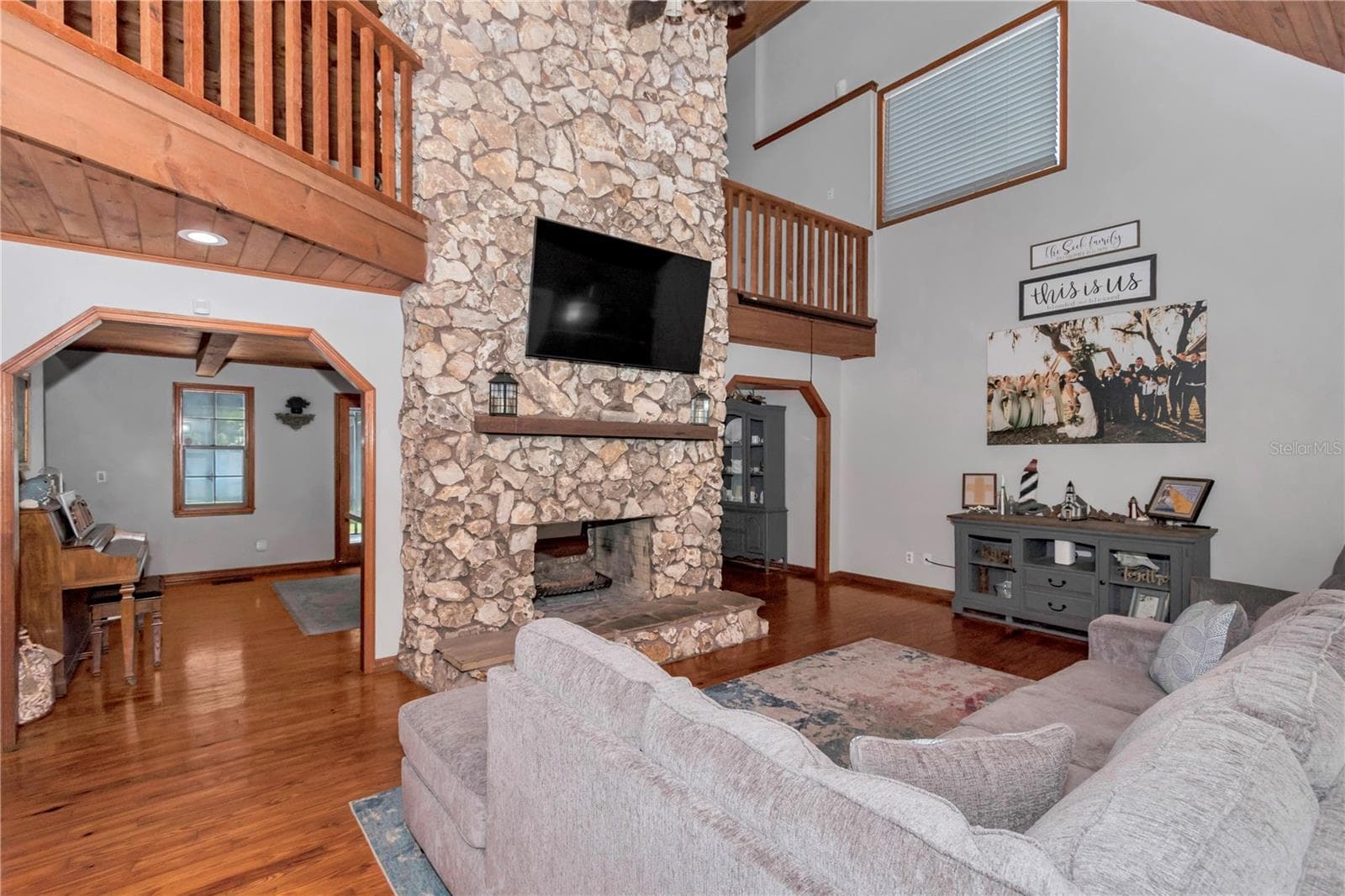 Living room with 2nd Floor view - 538 SW 45TH ST, OCALA