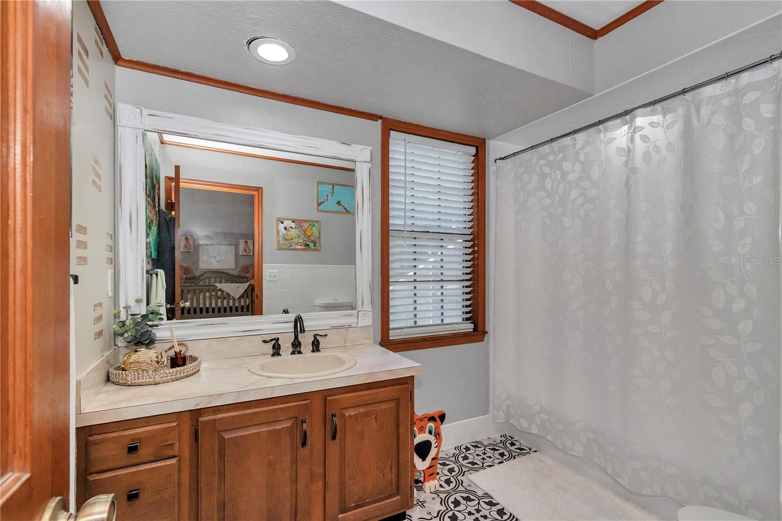 Bedroom 4 w/full bath (2nd floor) - 538 SW 45TH ST, OCALA