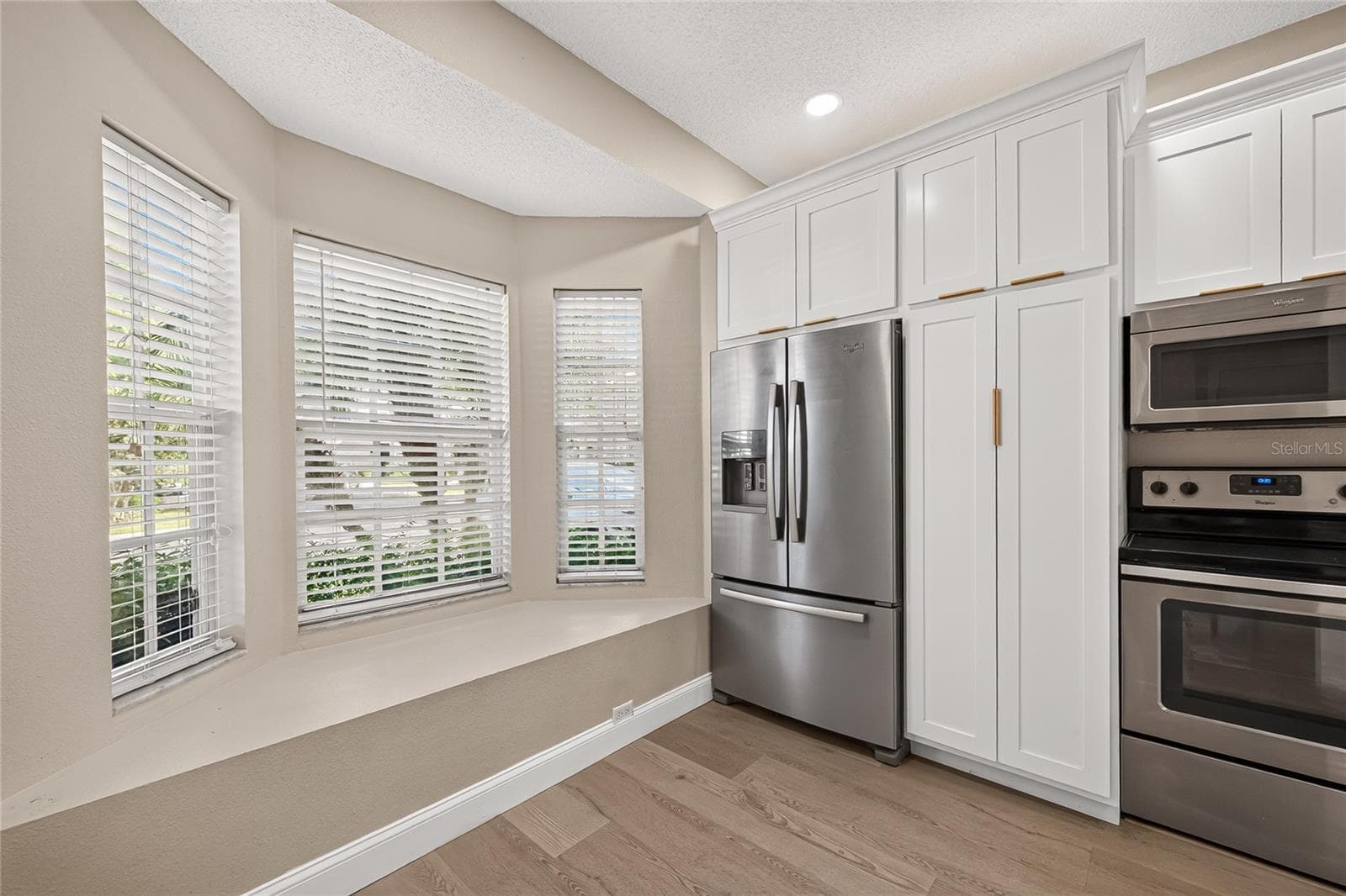 Townhouse at 4319 DEERMONT CIR, TAMPA, photo 12 of 33