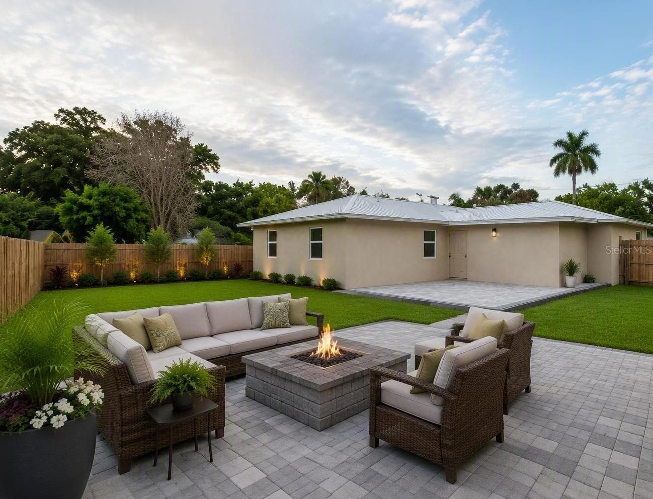 Single Family Residence at 216 24TH ST NE, BRADENTON, photo 17 of 23
