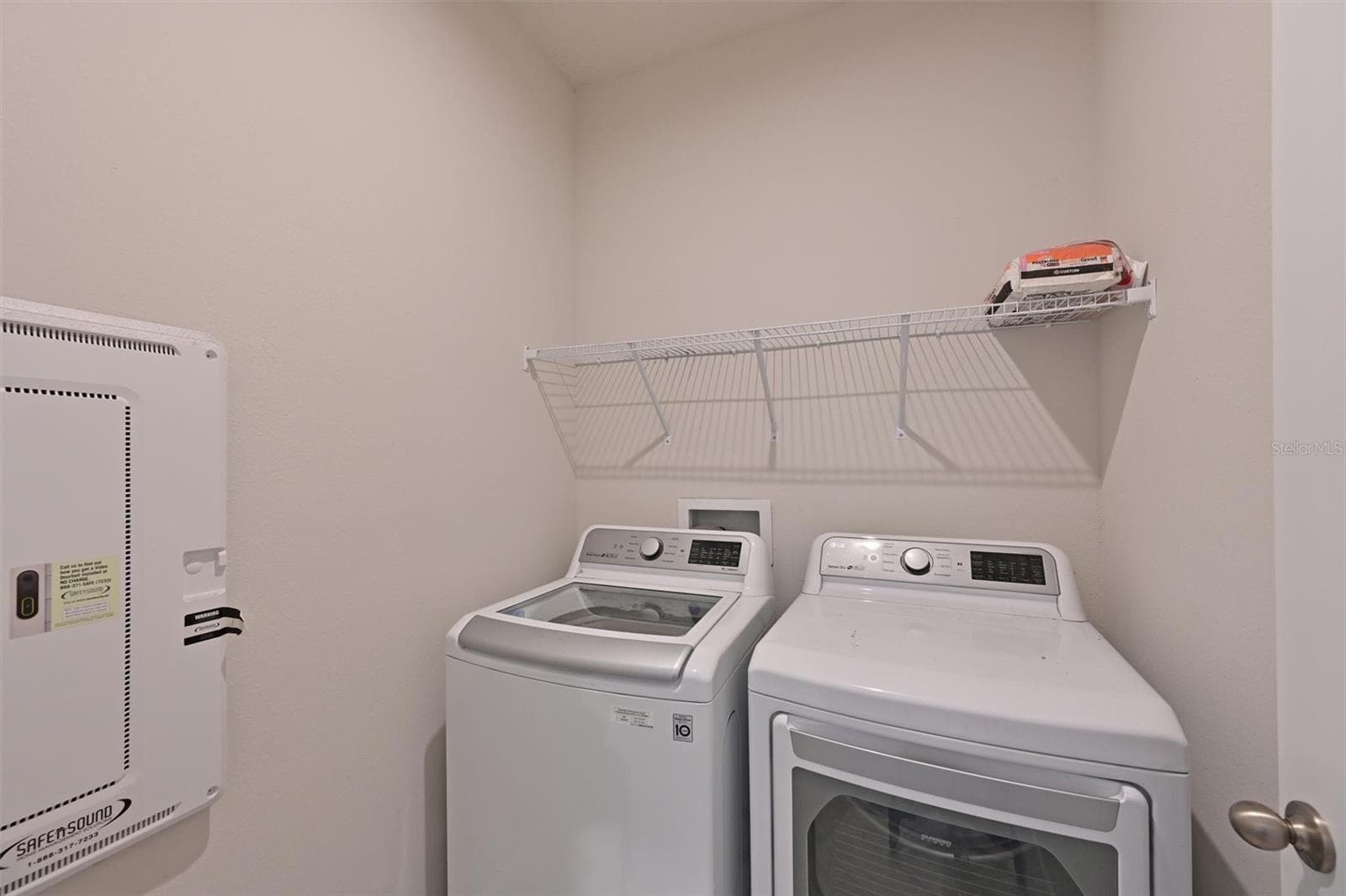 Separate laundry room - 11526 64TH ST E, PARRISH