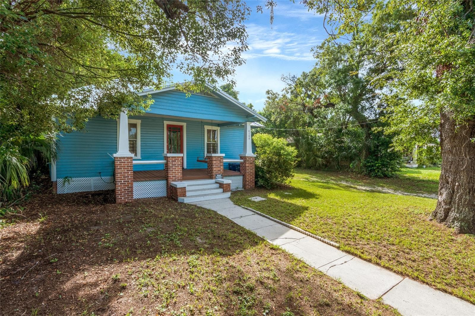 Single Family Residence at 4109 N SUWANEE AVE, TAMPA, photo 2 of 40