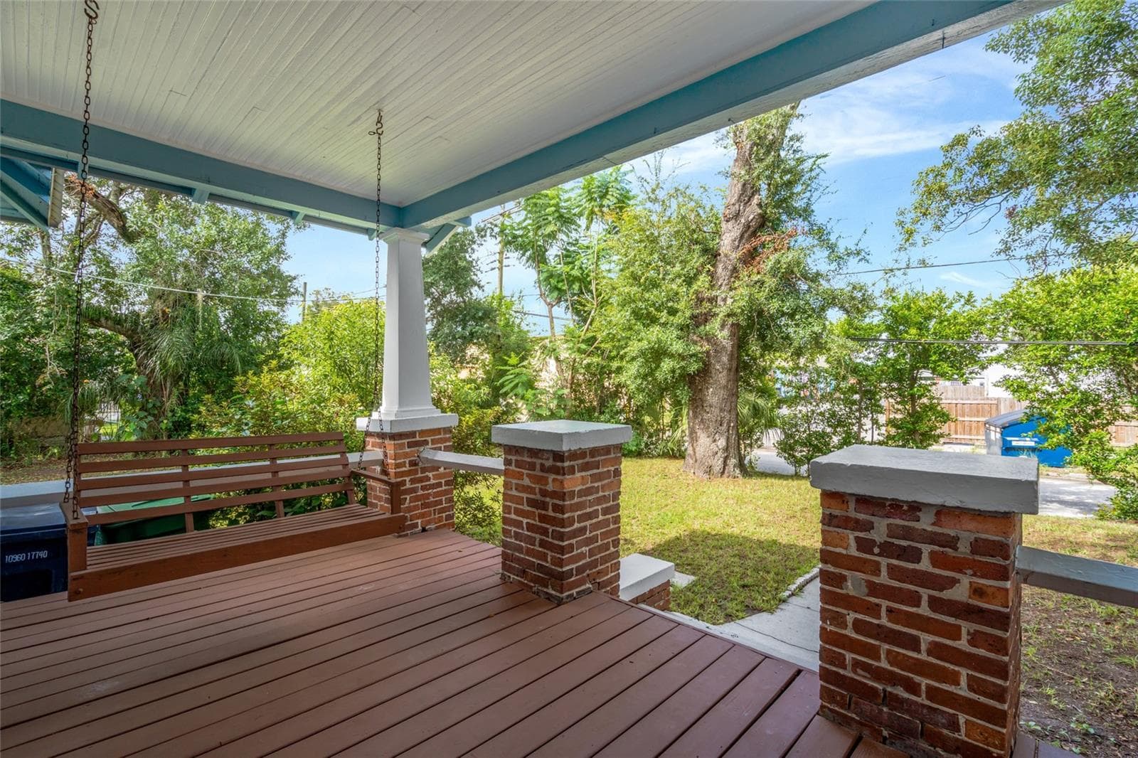 Single Family Residence at 4109 N SUWANEE AVE, TAMPA, photo 3 of 40