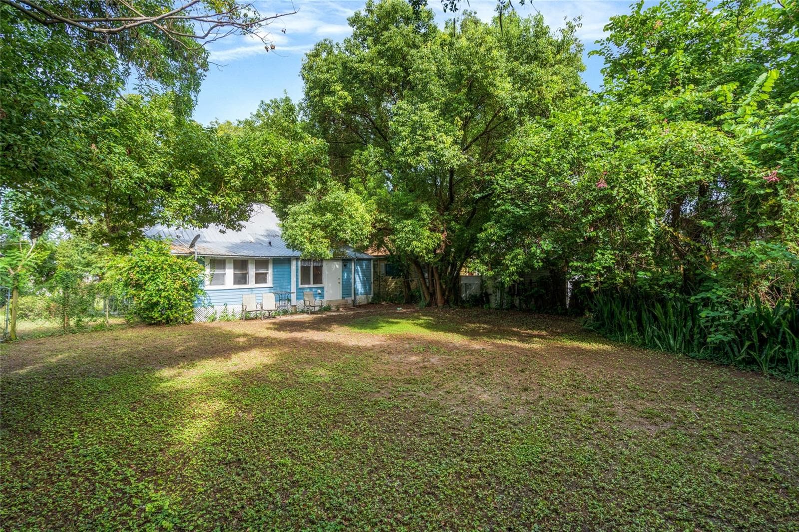 Single Family Residence at 4109 N SUWANEE AVE, TAMPA, photo 5 of 40