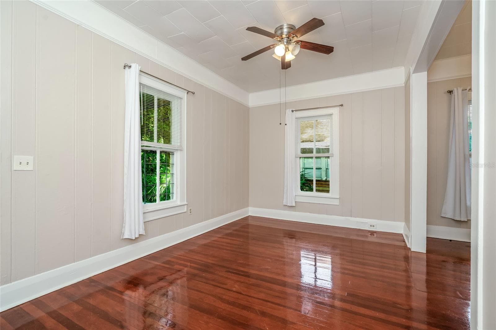 Single Family Residence at 4109 N SUWANEE AVE, TAMPA, photo 11 of 40