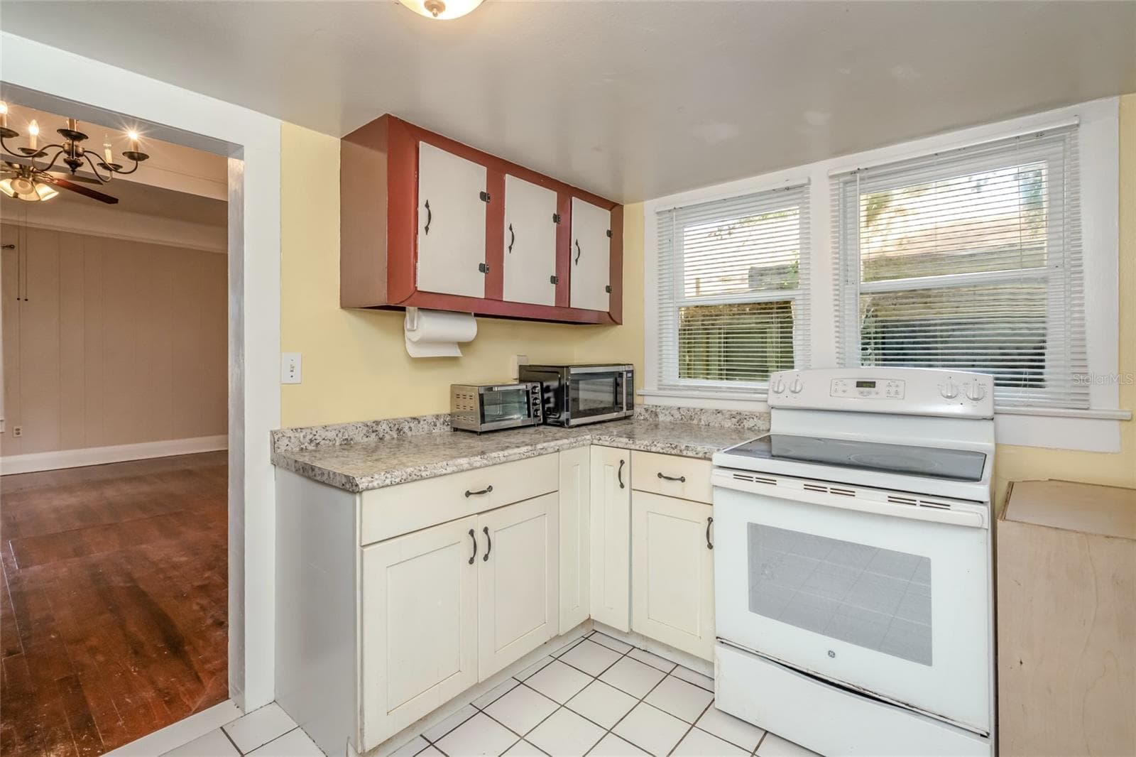 Single Family Residence at 4109 N SUWANEE AVE, TAMPA, photo 16 of 40