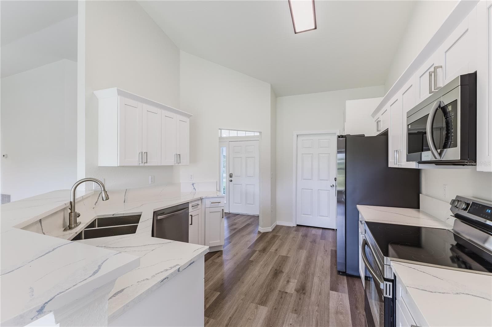KITCHEN - 2505 56TH ST W, LEHIGH ACRES