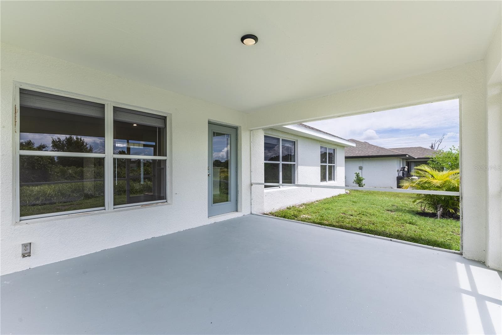 SCREENED IN LANAI - 2505 56TH ST W, LEHIGH ACRES