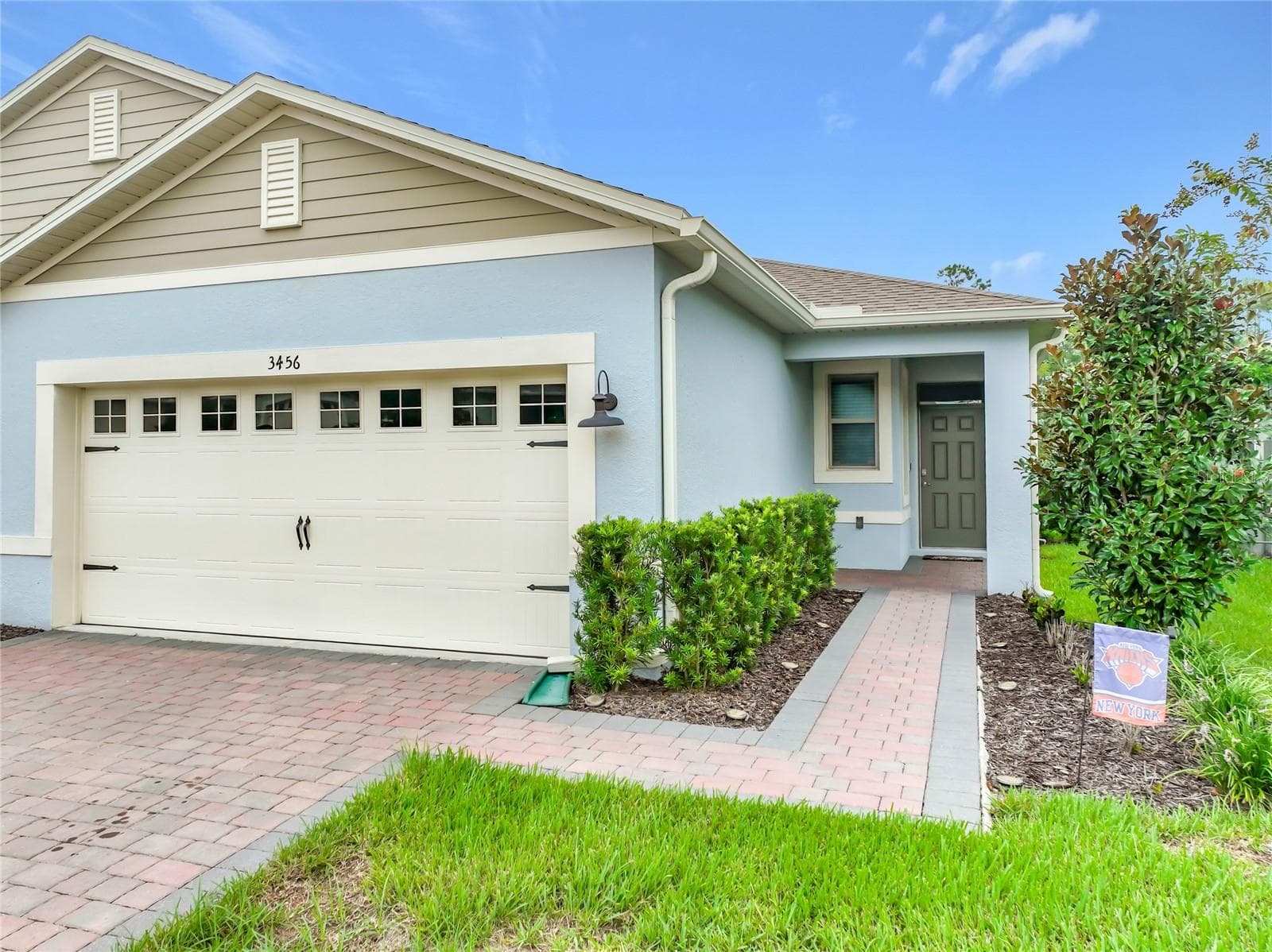 Front Sidewalk - 3456 TWIN FLOWER CT, CLERMONT