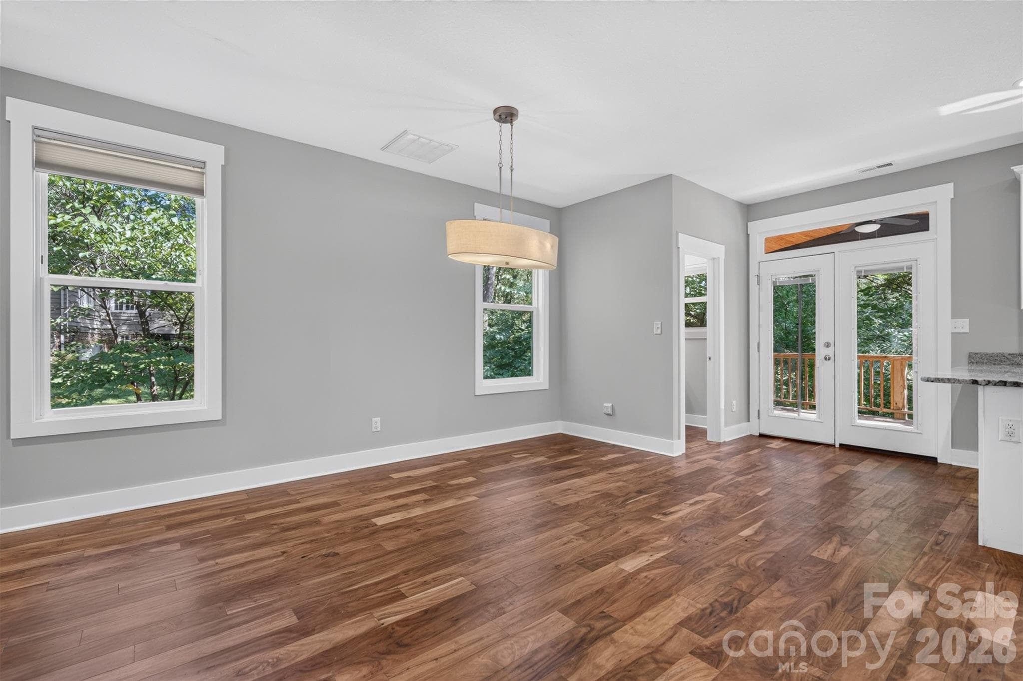 Single Family Residence at 134 Shelburne Road, Asheville, photo 12 of 38