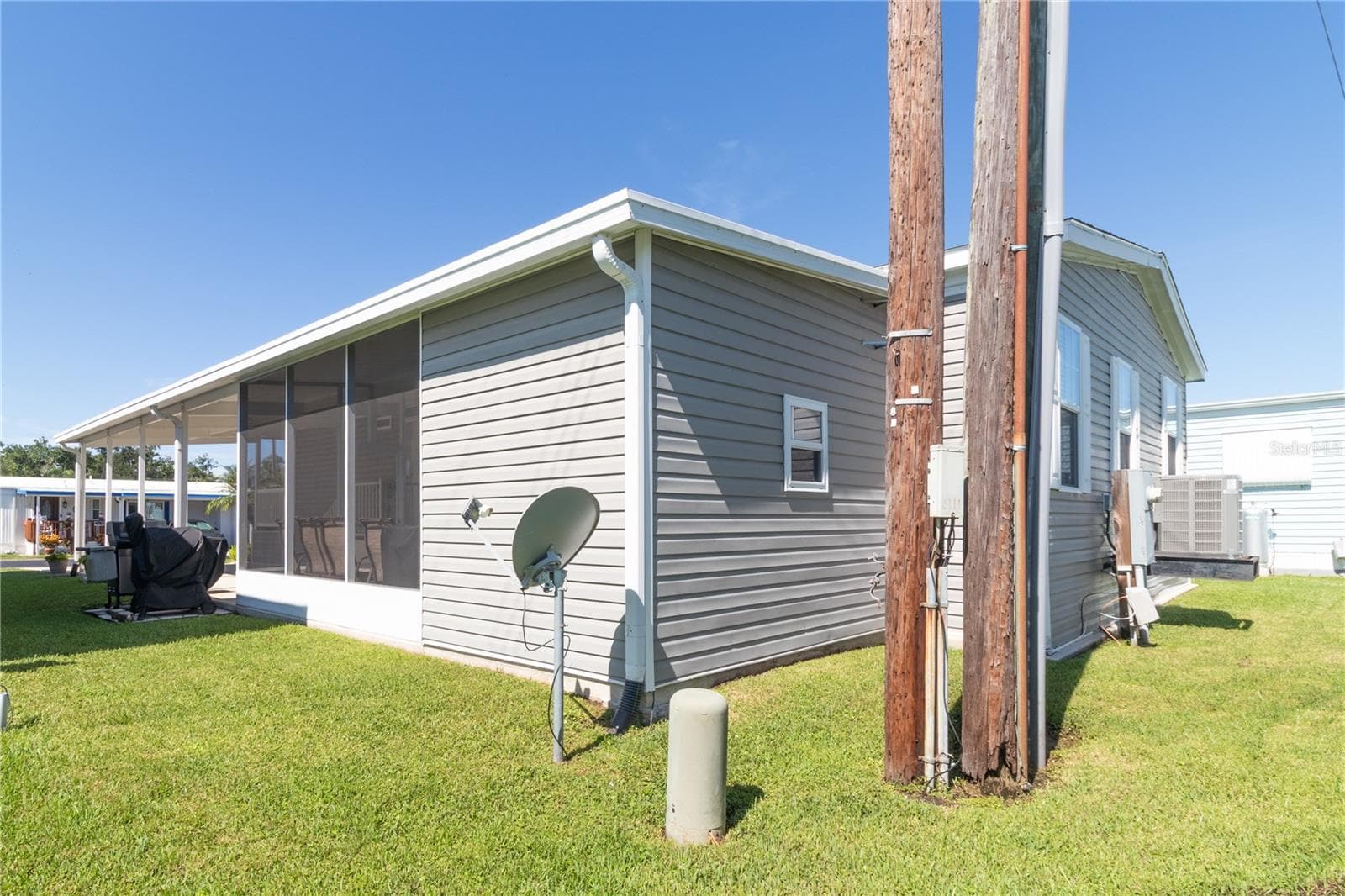 Manufactured Home at 3106 TERRA SIESTA BLVD, ELLENTON, photo 10 of 45