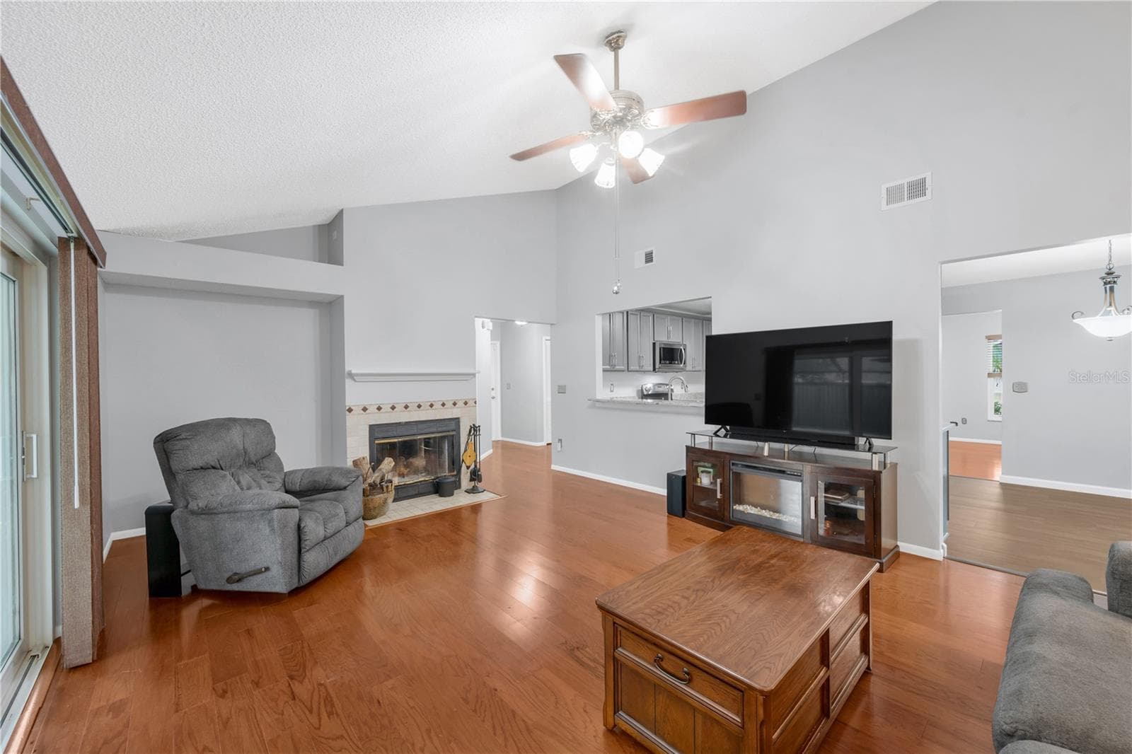 Durable laminate flooring has been installed throughout the main living areas with tile in the bathrooms. - 1418 SHELL FLOWER DR, BRANDON