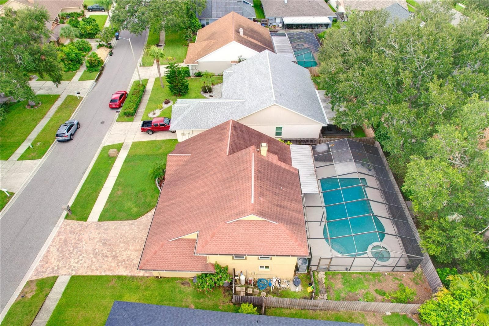 Aerial view of neighboring lots. - 1418 SHELL FLOWER DR, BRANDON