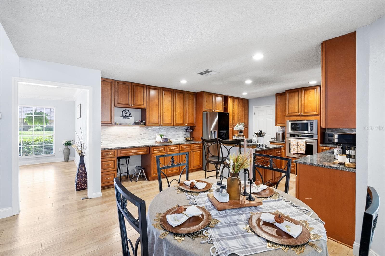 Single Family Residence at 677 ADRIANE PARK CIR, KISSIMMEE, photo 32 of 59