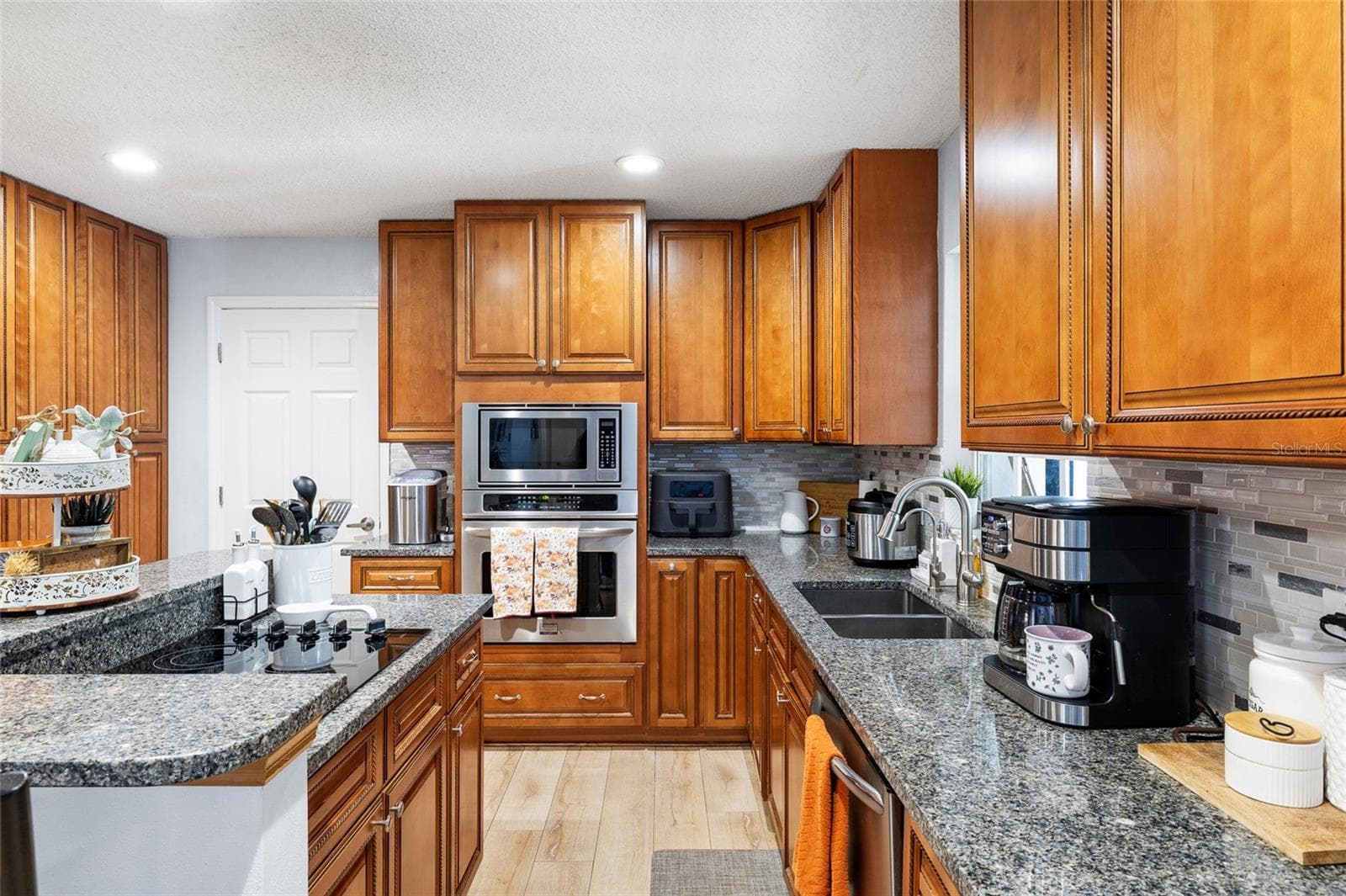 Single Family Residence at 677 ADRIANE PARK CIR, KISSIMMEE, photo 33 of 59