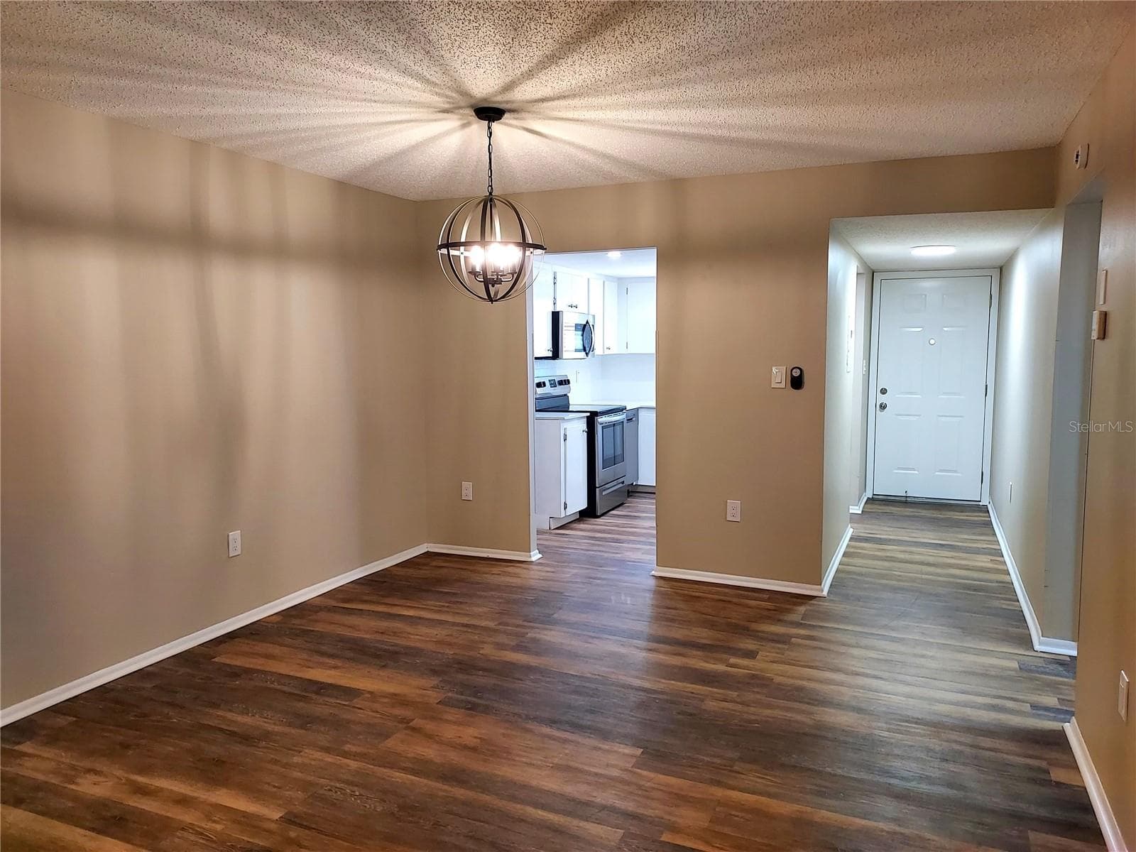 Condominium at 3520 LAKE BAYSHORE DR #K111, BRADENTON, photo 7 of 21