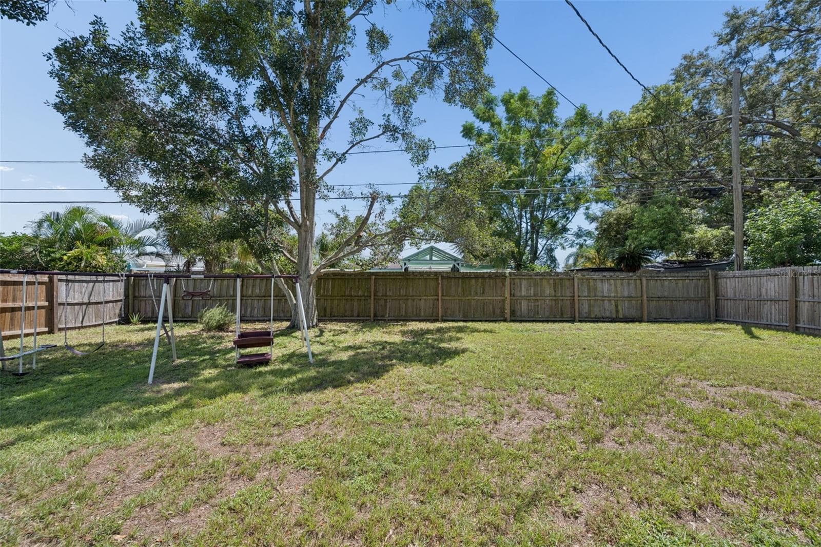 Single Family Residence at 629 LEXINGTON ST, DUNEDIN, photo 53 of 61