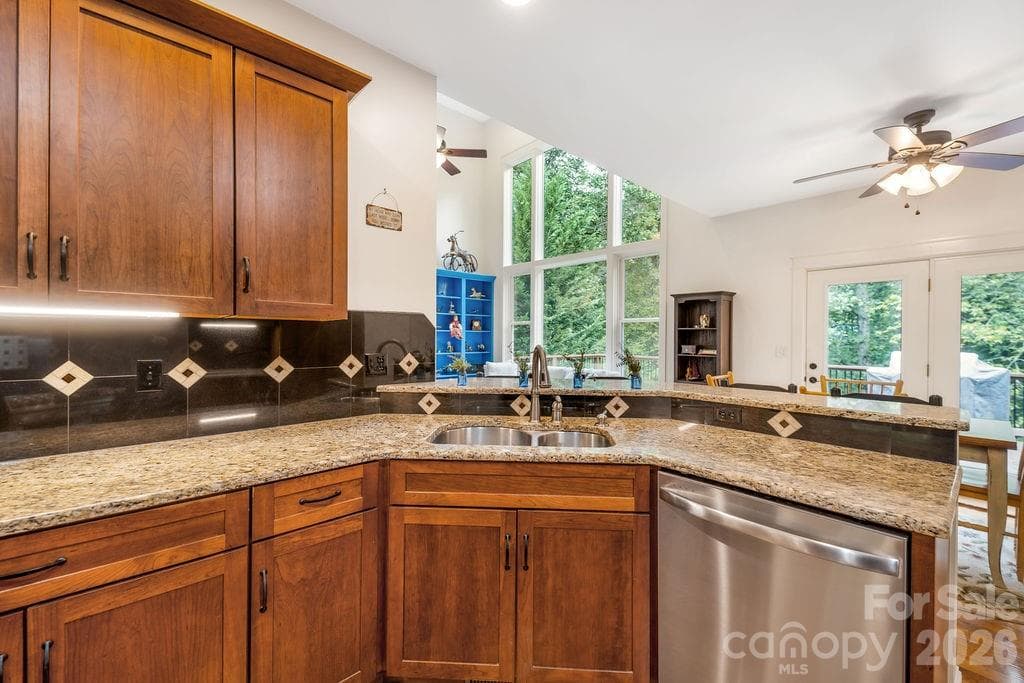 Kitchen - 151 Hillside Drive, Swannanoa