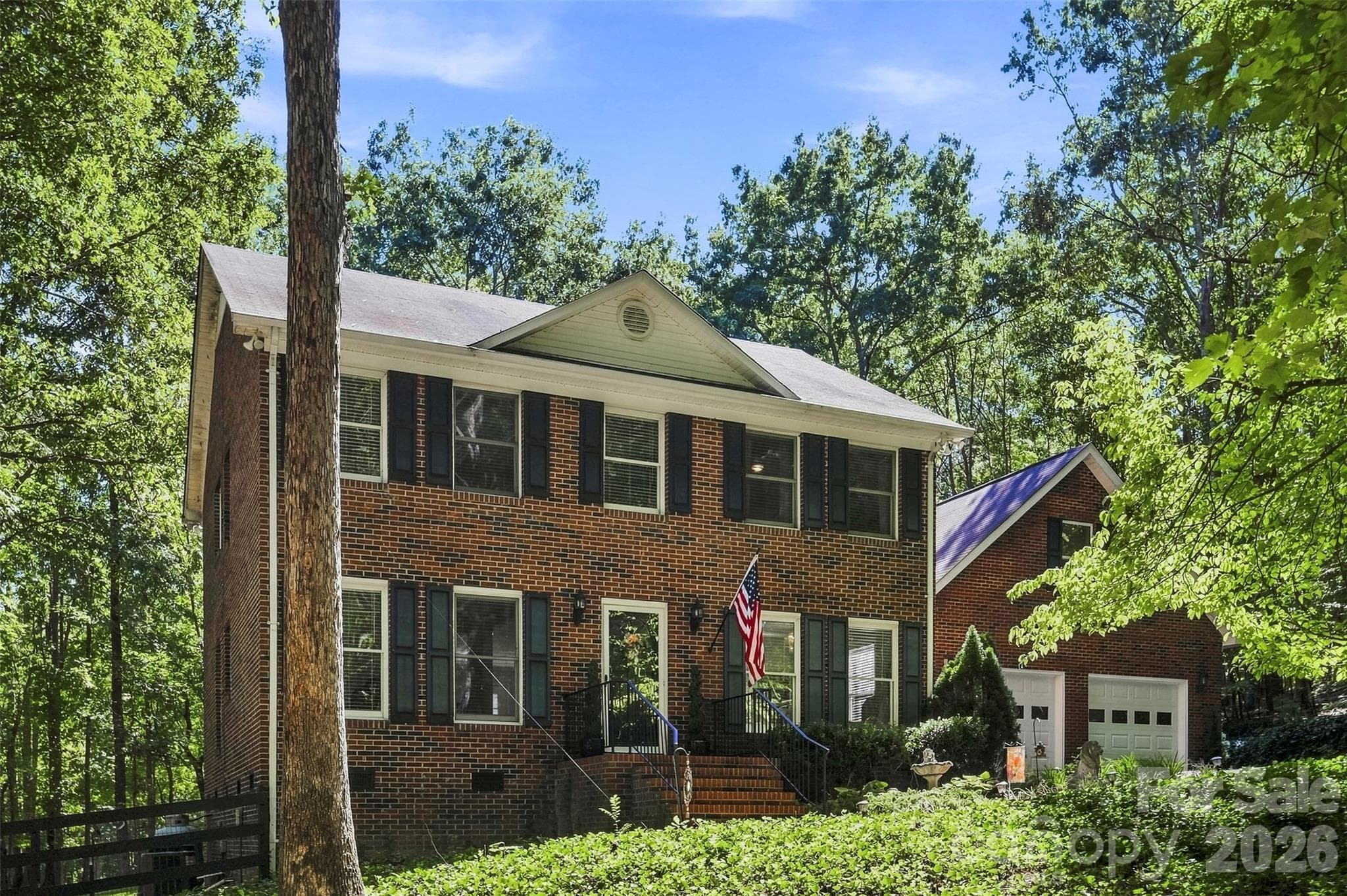 Single Family Residence at 6366 Green Oak Drive, Stanfield, photo 10 of 89
