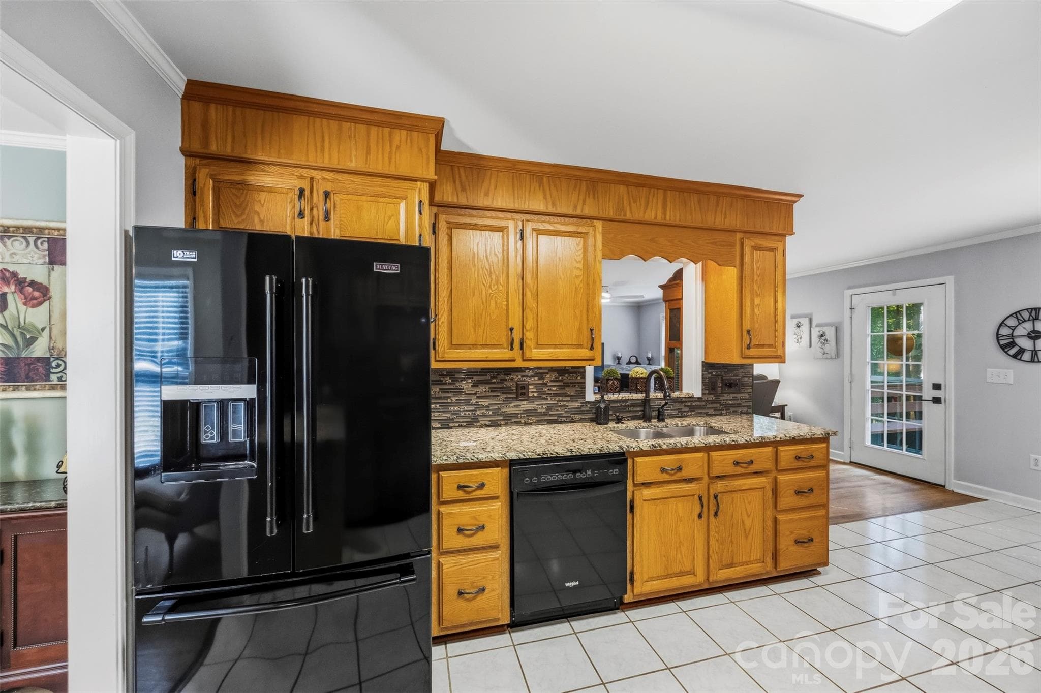 Single Family Residence at 6366 Green Oak Drive, Stanfield, photo 22 of 89