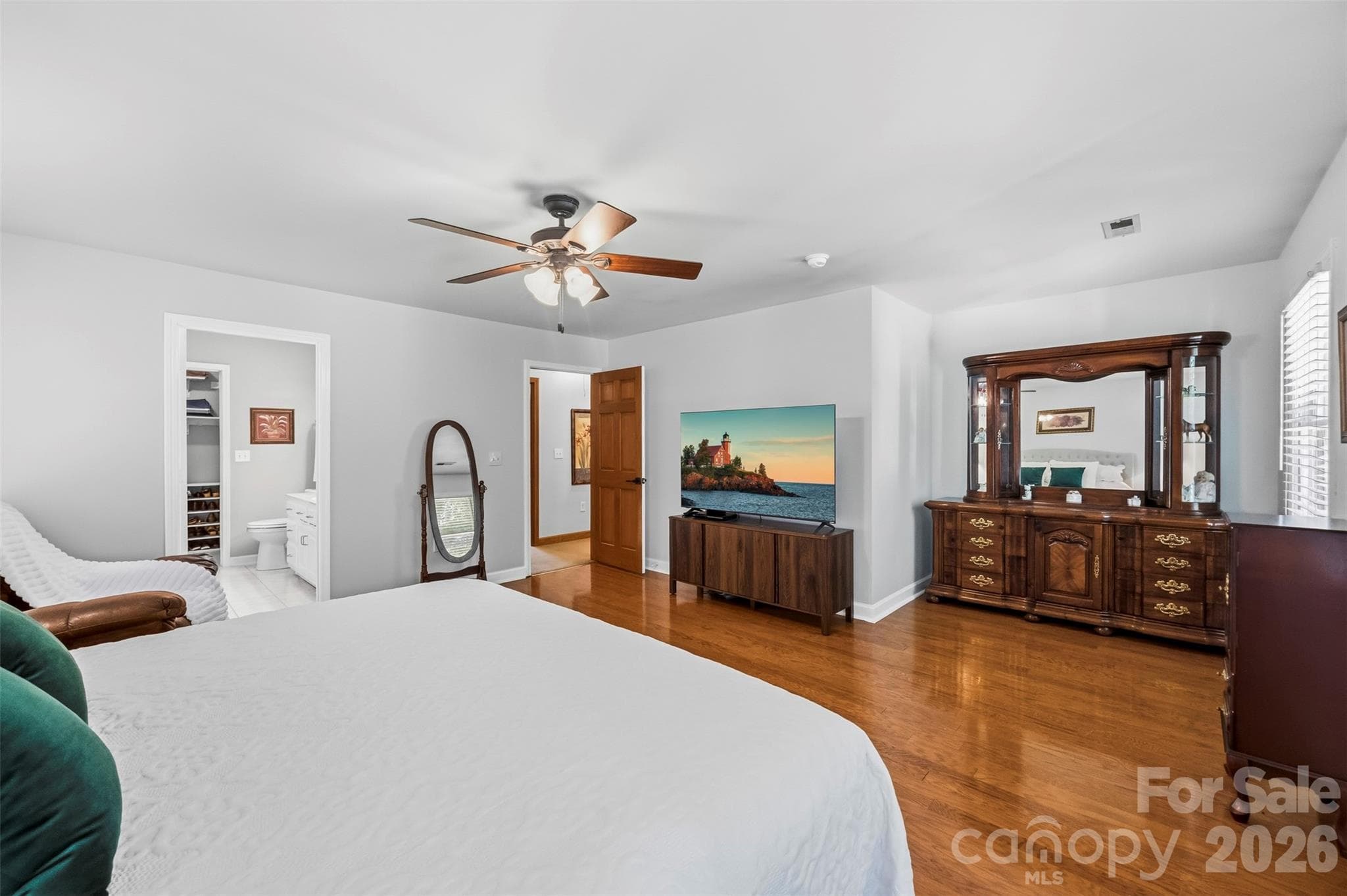 Single Family Residence at 6366 Green Oak Drive, Stanfield, photo 40 of 89