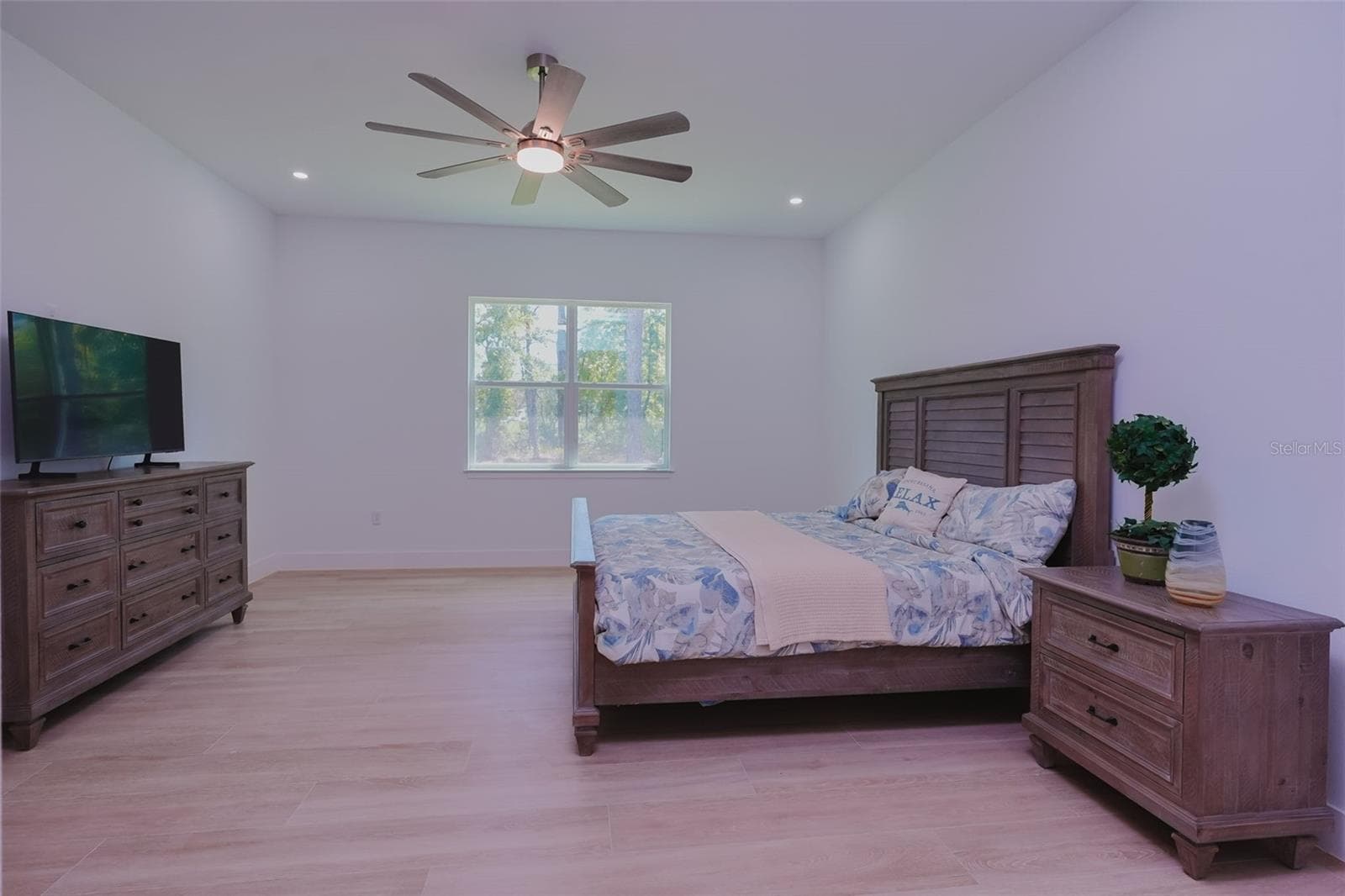 Primary Bedroom - 17460 MACASSAR RD, WEEKI WACHEE