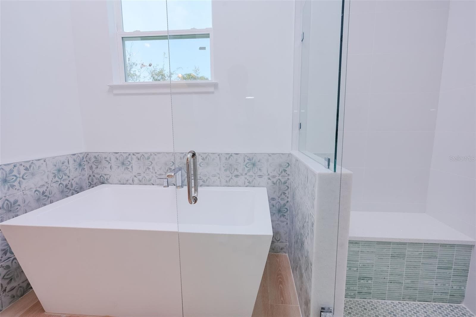 Primary Bathroom - 17460 MACASSAR RD, WEEKI WACHEE