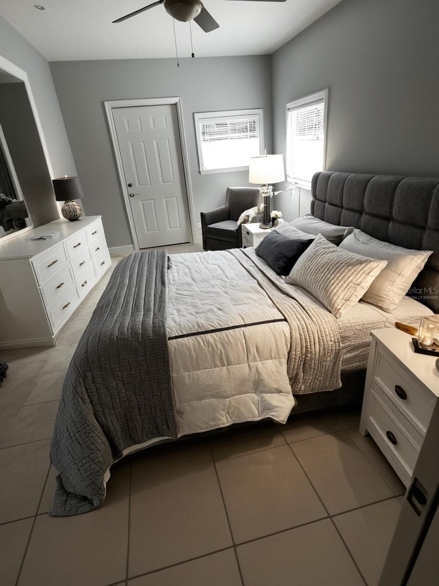 Virtually Staged - 4321 LAKE LAWNE AVE, ORLANDO