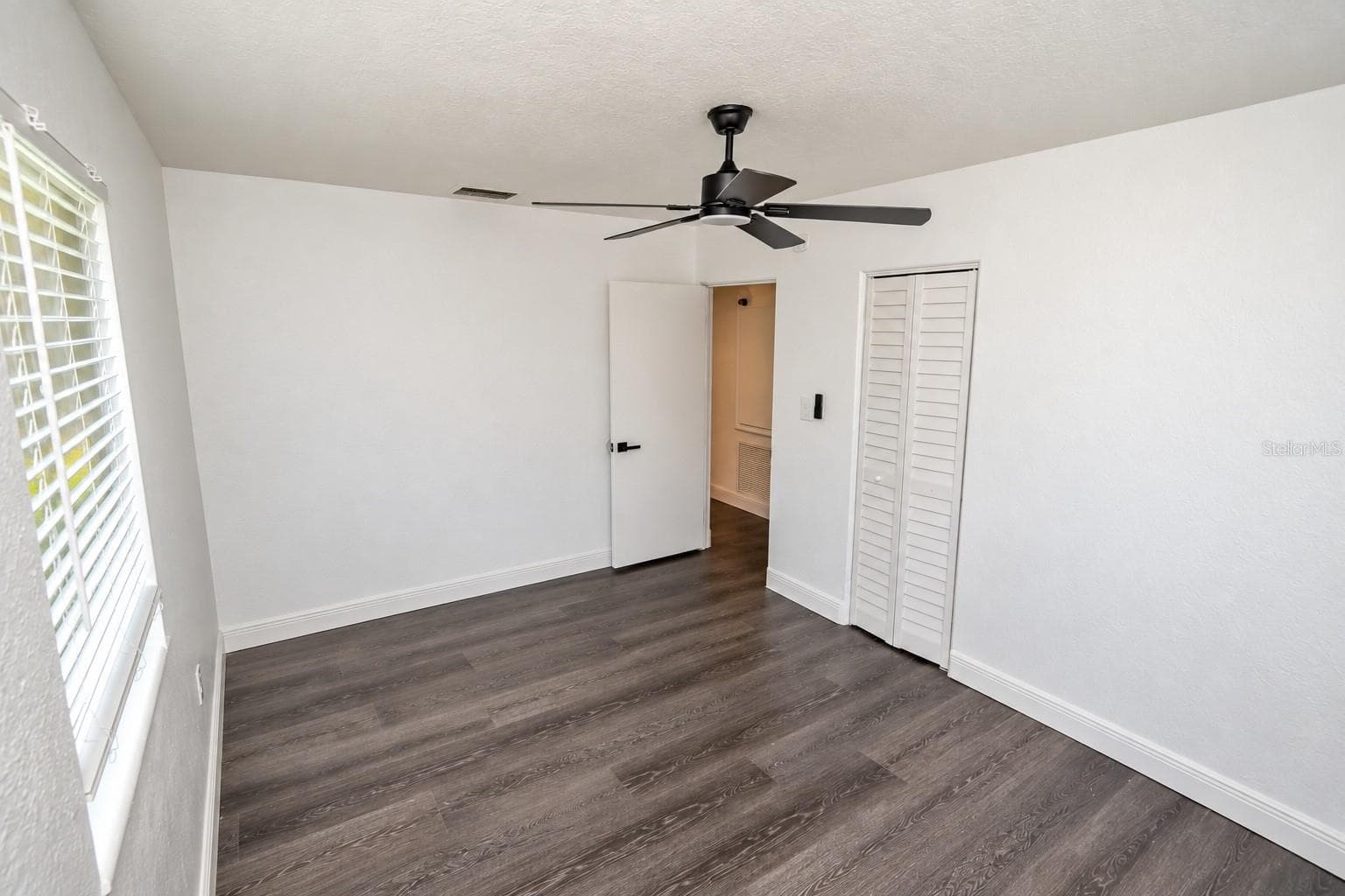 Single Family Residence at 3942 WELLS ST N, ORLANDO, photo 14 of 21