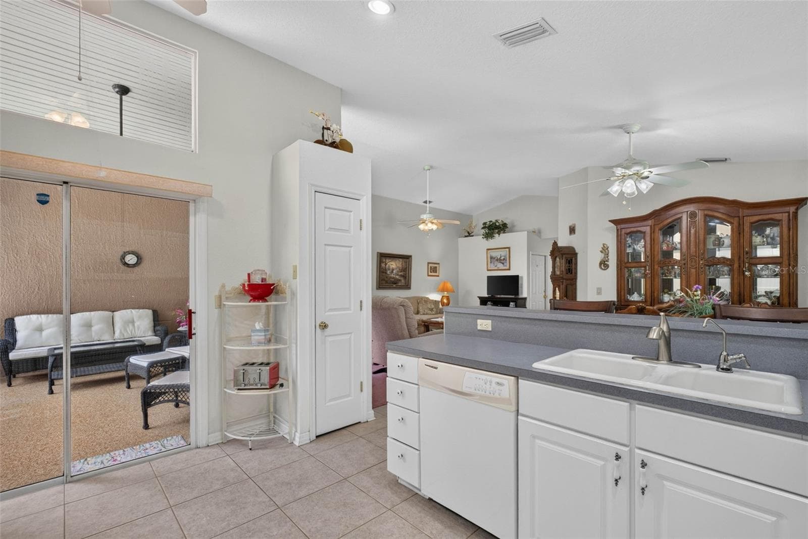 Single Family Residence at 3503 DIAMOND TER, MULBERRY, photo 9 of 40
