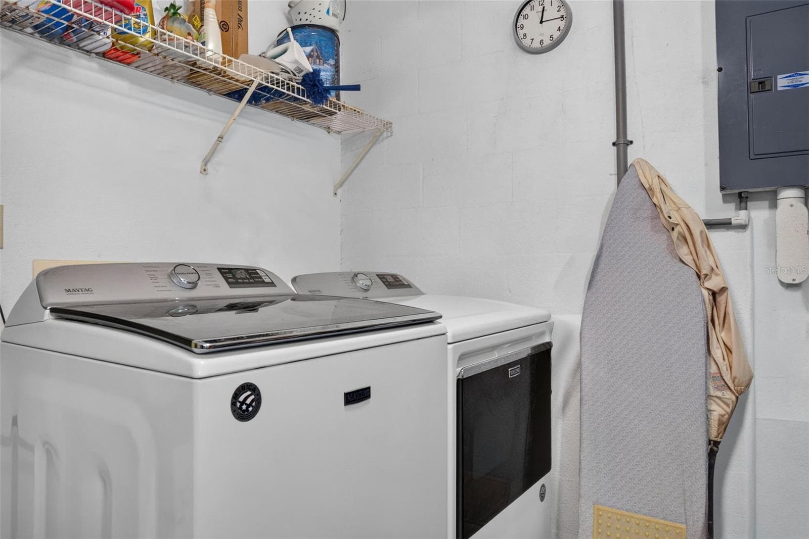 washer/dryer in garage - 3503 DIAMOND TER, MULBERRY