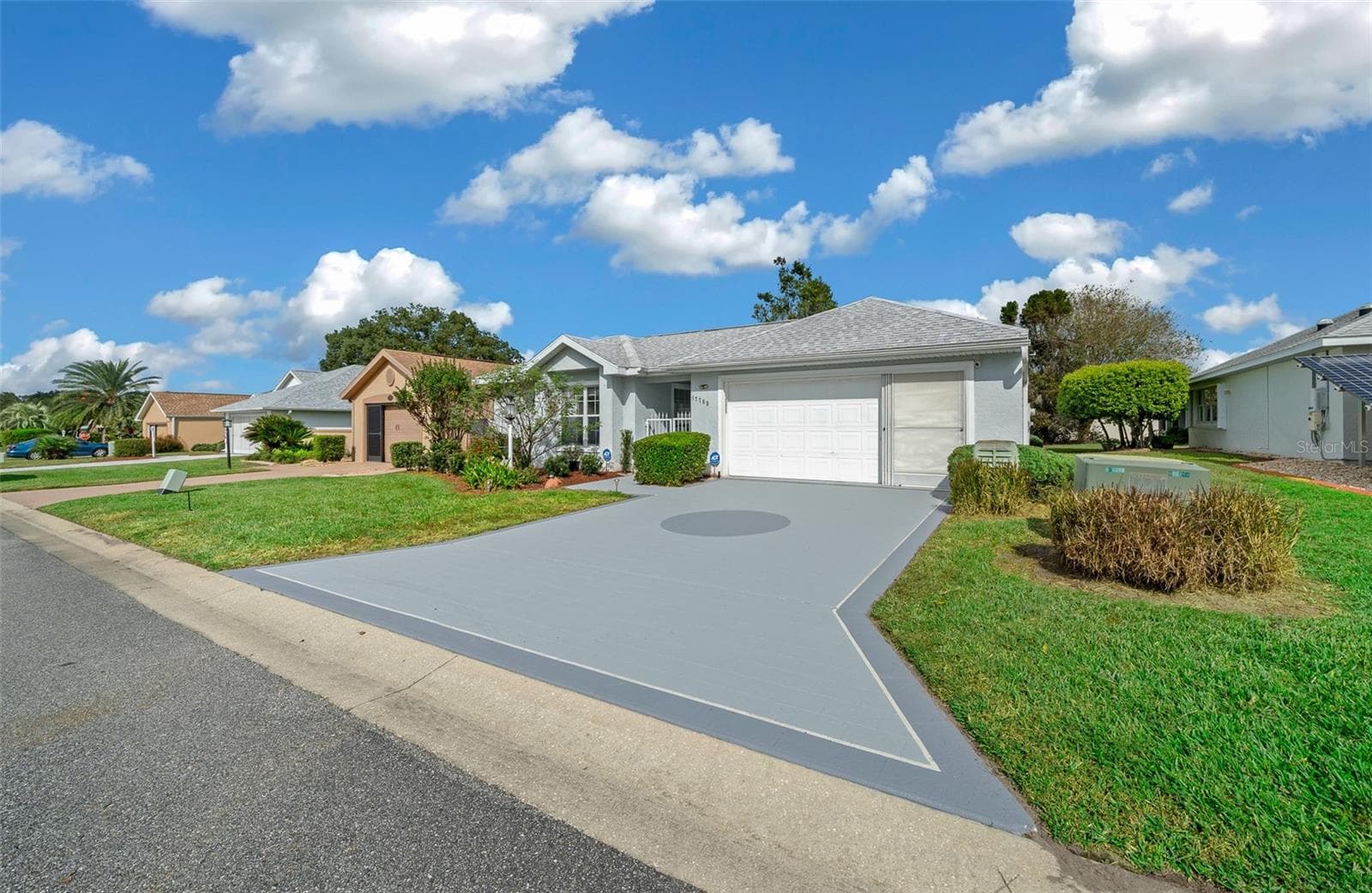 Single Family Residence at 17789 SE 113TH TER, SUMMERFIELD, photo 2 of 90