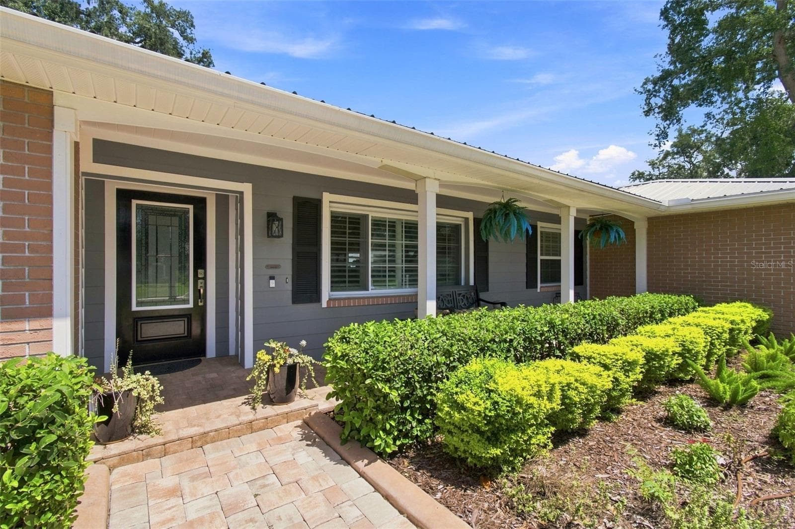 Single Family Residence at 610 HITCHING POST DR, BRANDON, photo 4 of 56