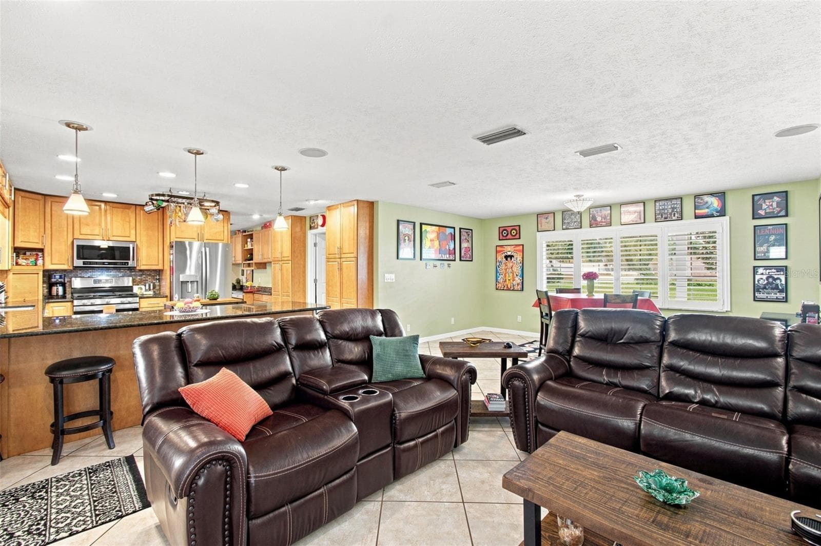 Single Family Residence at 610 HITCHING POST DR, BRANDON, photo 9 of 56