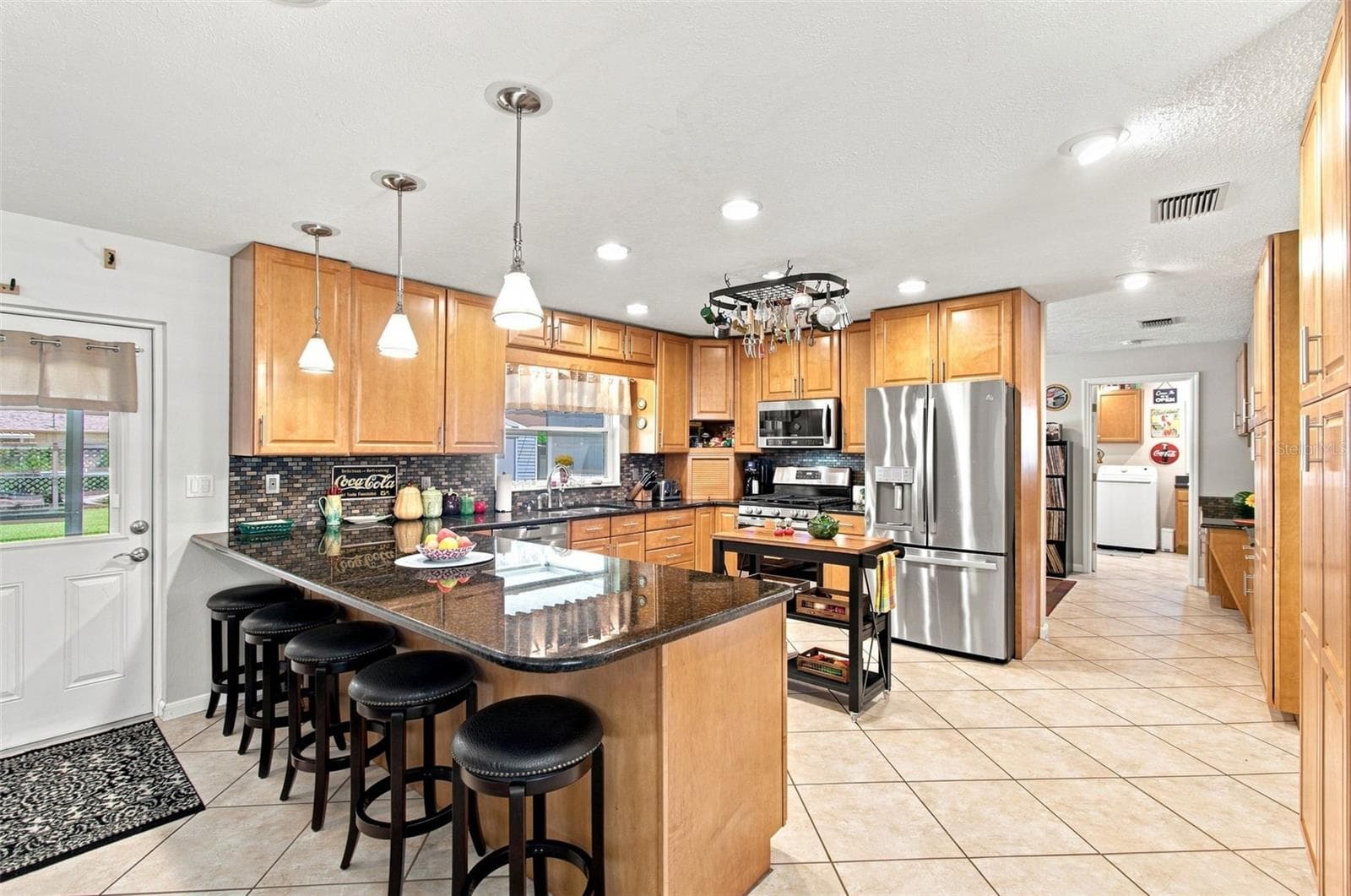 Single Family Residence at 610 HITCHING POST DR, BRANDON, photo 12 of 56