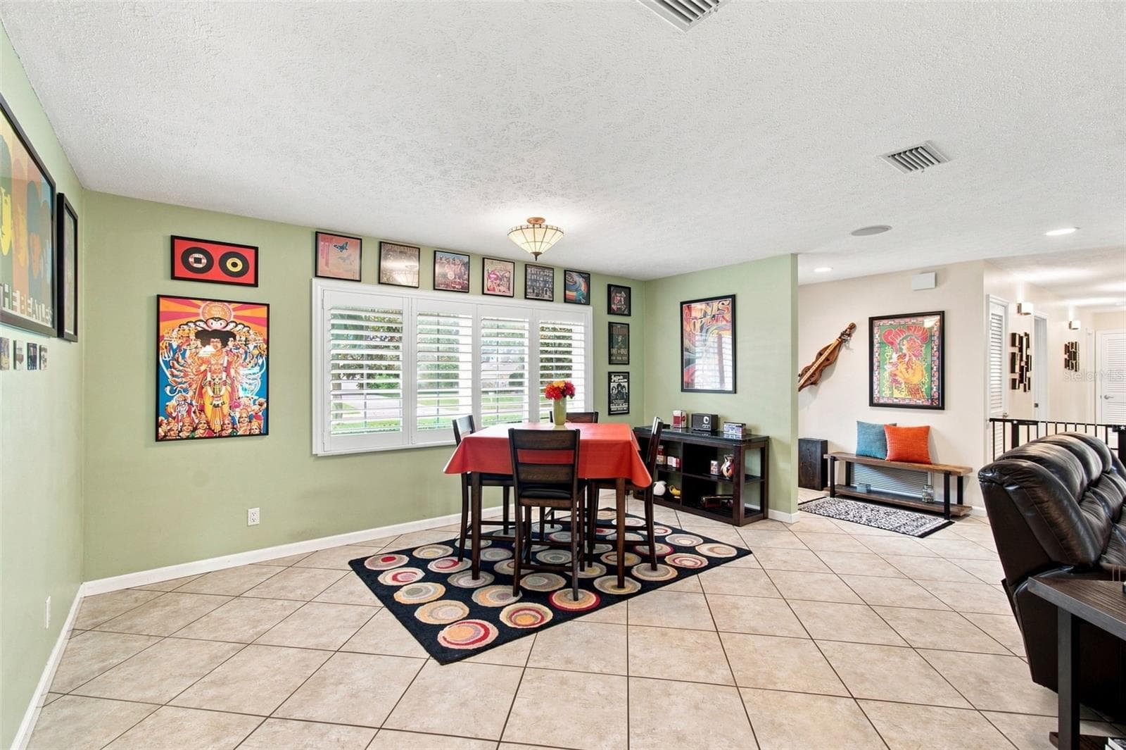 Single Family Residence at 610 HITCHING POST DR, BRANDON, photo 19 of 56