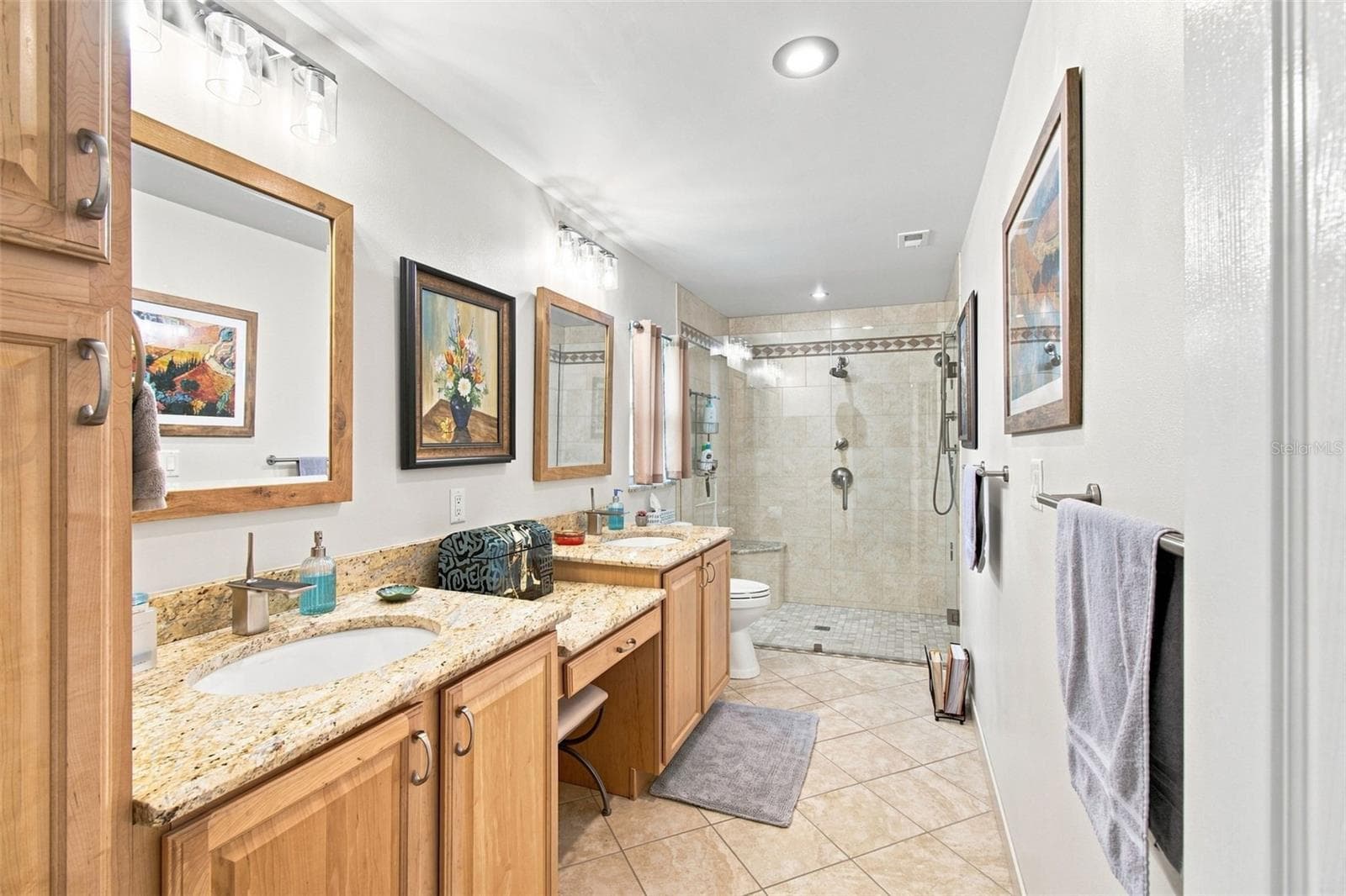 Single Family Residence at 610 HITCHING POST DR, BRANDON, photo 27 of 56