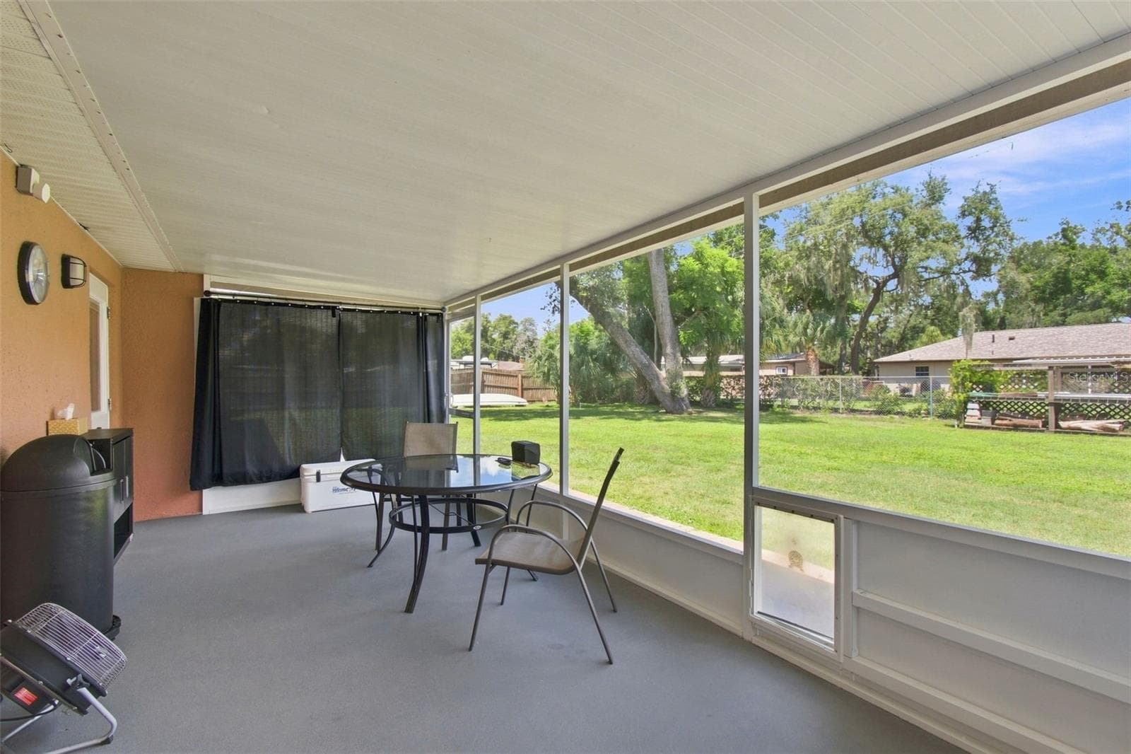 Single Family Residence at 610 HITCHING POST DR, BRANDON, photo 46 of 56