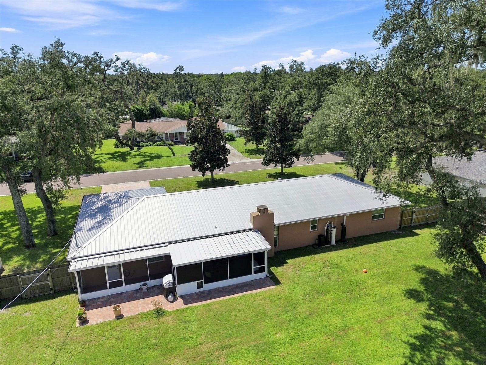 Single Family Residence at 610 HITCHING POST DR, BRANDON, photo 53 of 56