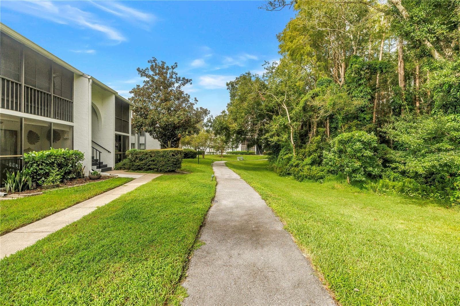 Condominium at 1290 PINE RIDGE CIR E #G2, TARPON SPRINGS, photo 8 of 59